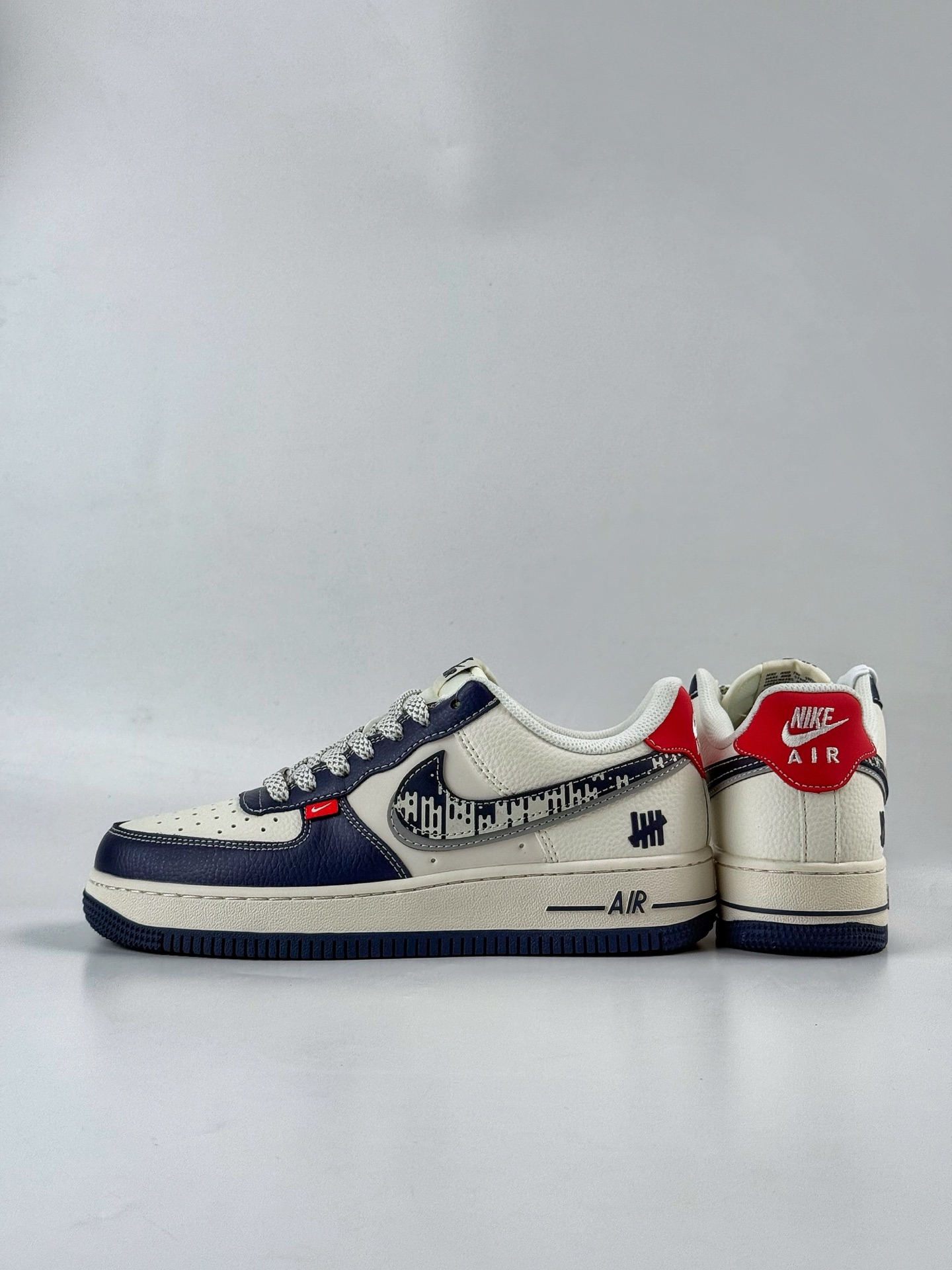 260 Nike Air Force 1 Low 07 x UNDEFEATED 蓝白满天星  JP8028-005