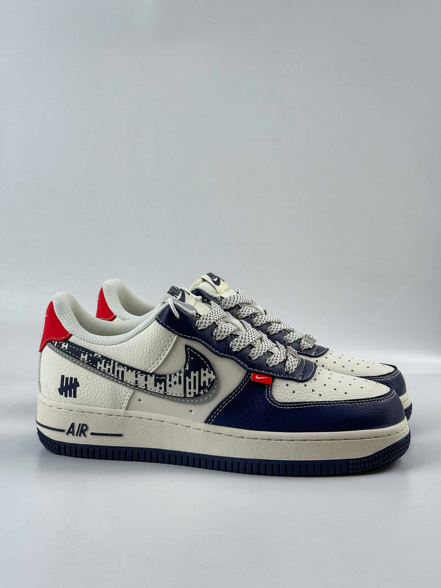 260 Nike Air Force 1 Low 07 x UNDEFEATED 蓝白满天星  JP8028-005