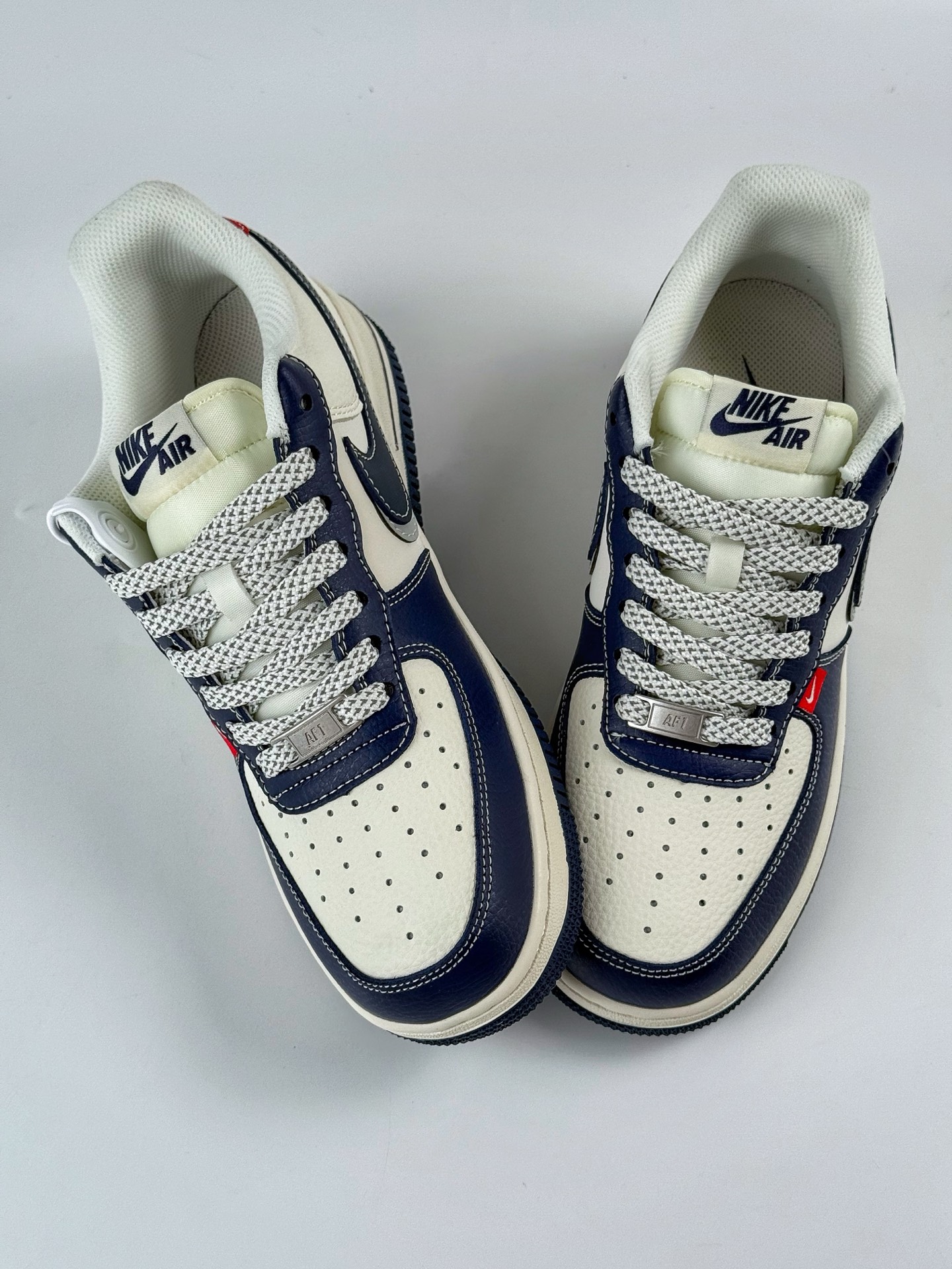 260 Nike Air Force 1 Low 07 x UNDEFEATED 蓝白满天星  JP8028-005