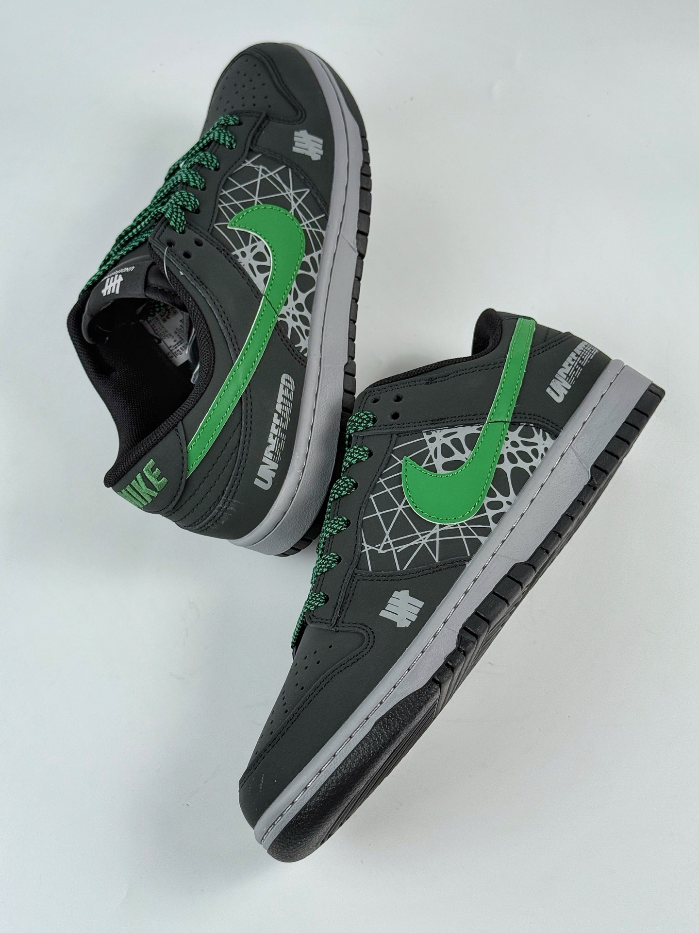 280 Nike SB Dunk Low x UNDEFEATED 黑绿满天星 QW5836-019-Chinese UA Cheap High Quatity Brand Clothes Bags handbags Sneakers wholesale wholesaler seller from China Factory suppliers Fashion Clothing Shoes best Quality Beautiful Price 280 Nike SB Dunk Low x UNDEFEATED 黑绿满天星 QW5836-019