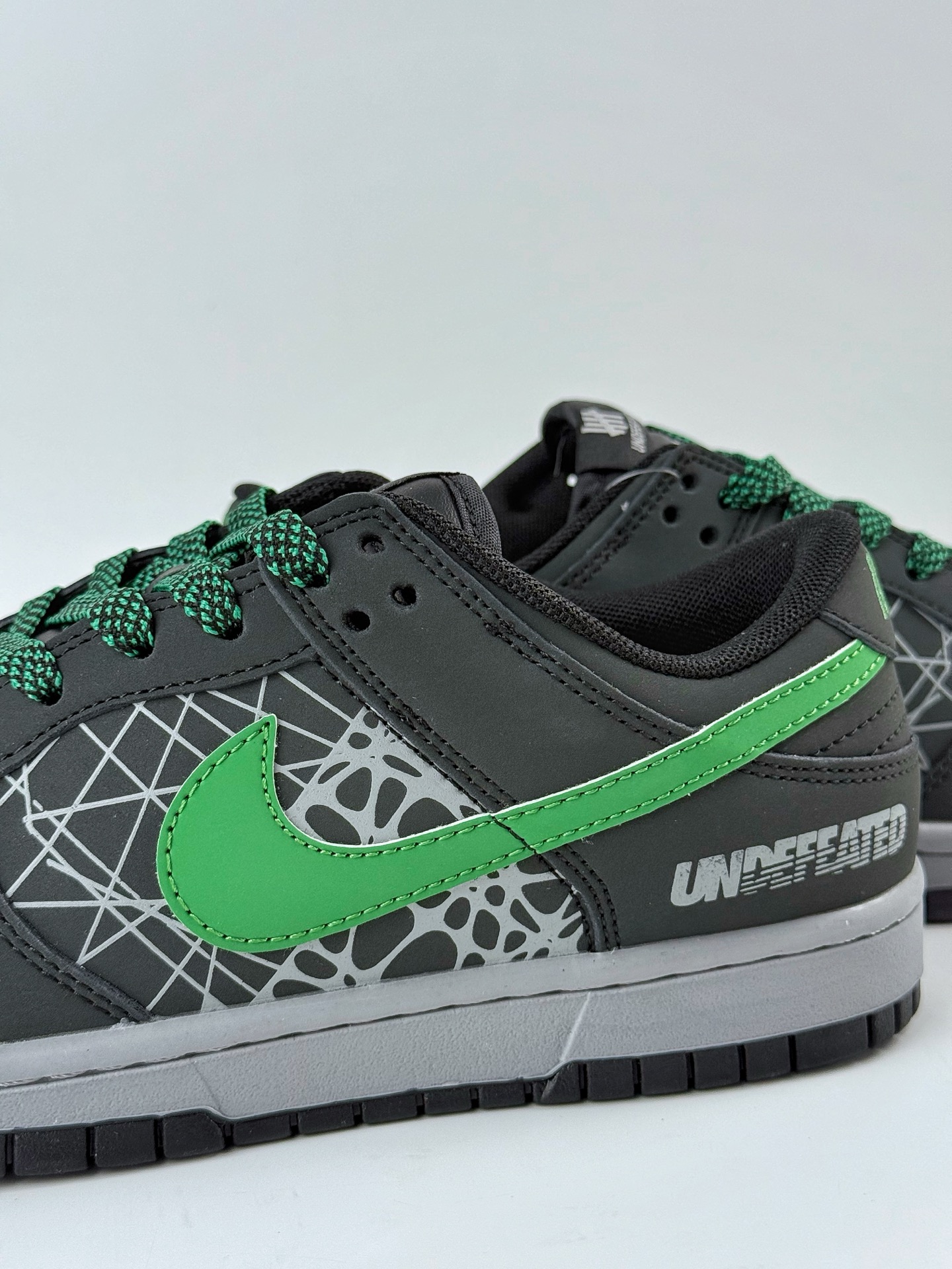 280 Nike SB Dunk Low x UNDEFEATED 黑绿满天星 QW5836-019-Chinese UA Cheap High Quatity Brand Clothes Bags handbags Sneakers wholesale wholesaler seller from China Factory suppliers Fashion Clothing Shoes best Quality Beautiful Price 280 Nike SB Dunk Low x UNDEFEATED 黑绿满天星 QW5836-019