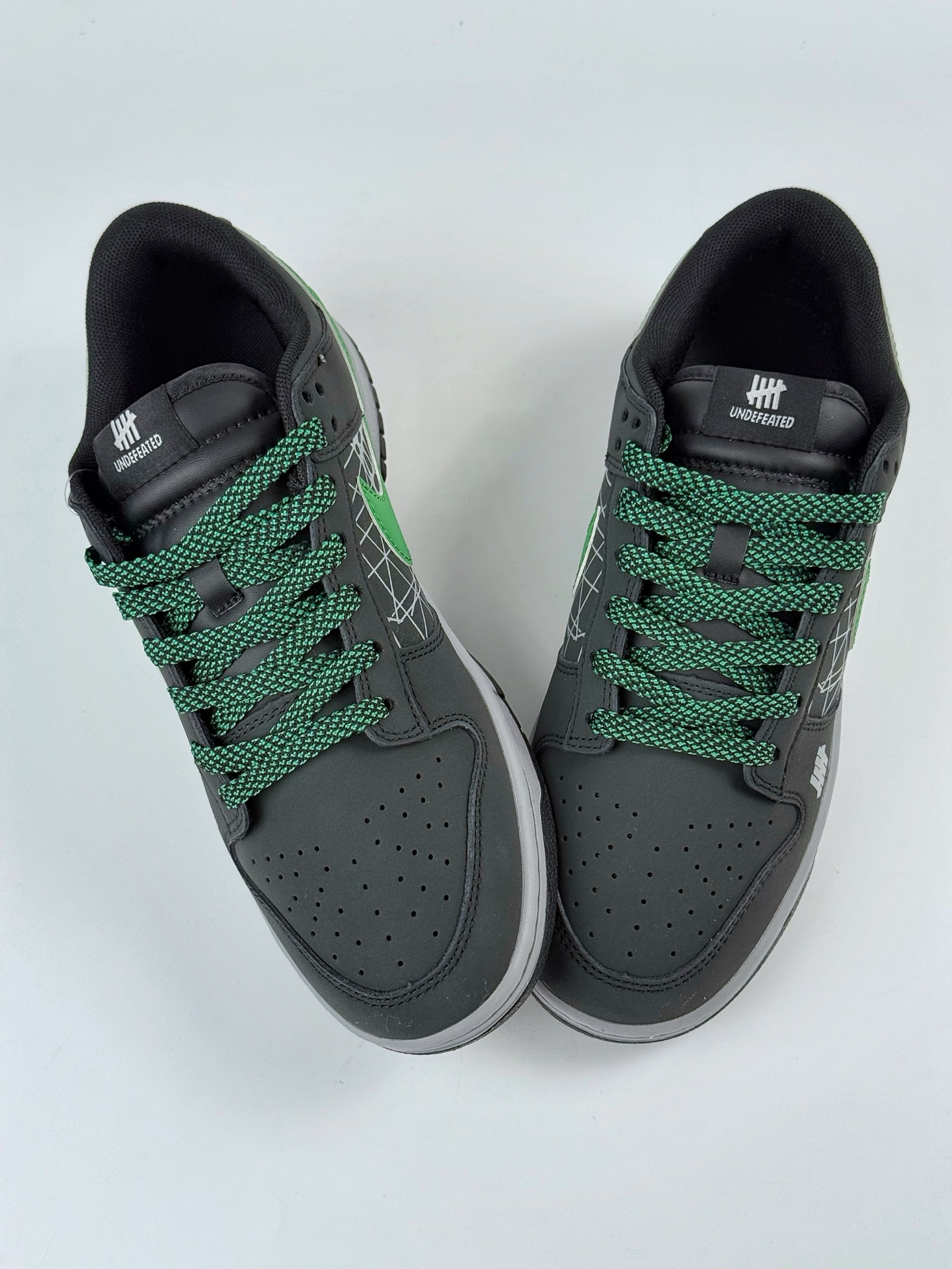 280 Nike SB Dunk Low x UNDEFEATED 黑绿满天星 QW5836-019-Chinese UA Cheap High Quatity Brand Clothes Bags handbags Sneakers wholesale wholesaler seller from China Factory suppliers Fashion Clothing Shoes best Quality Beautiful Price 280 Nike SB Dunk Low x UNDEFEATED 黑绿满天星 QW5836-019