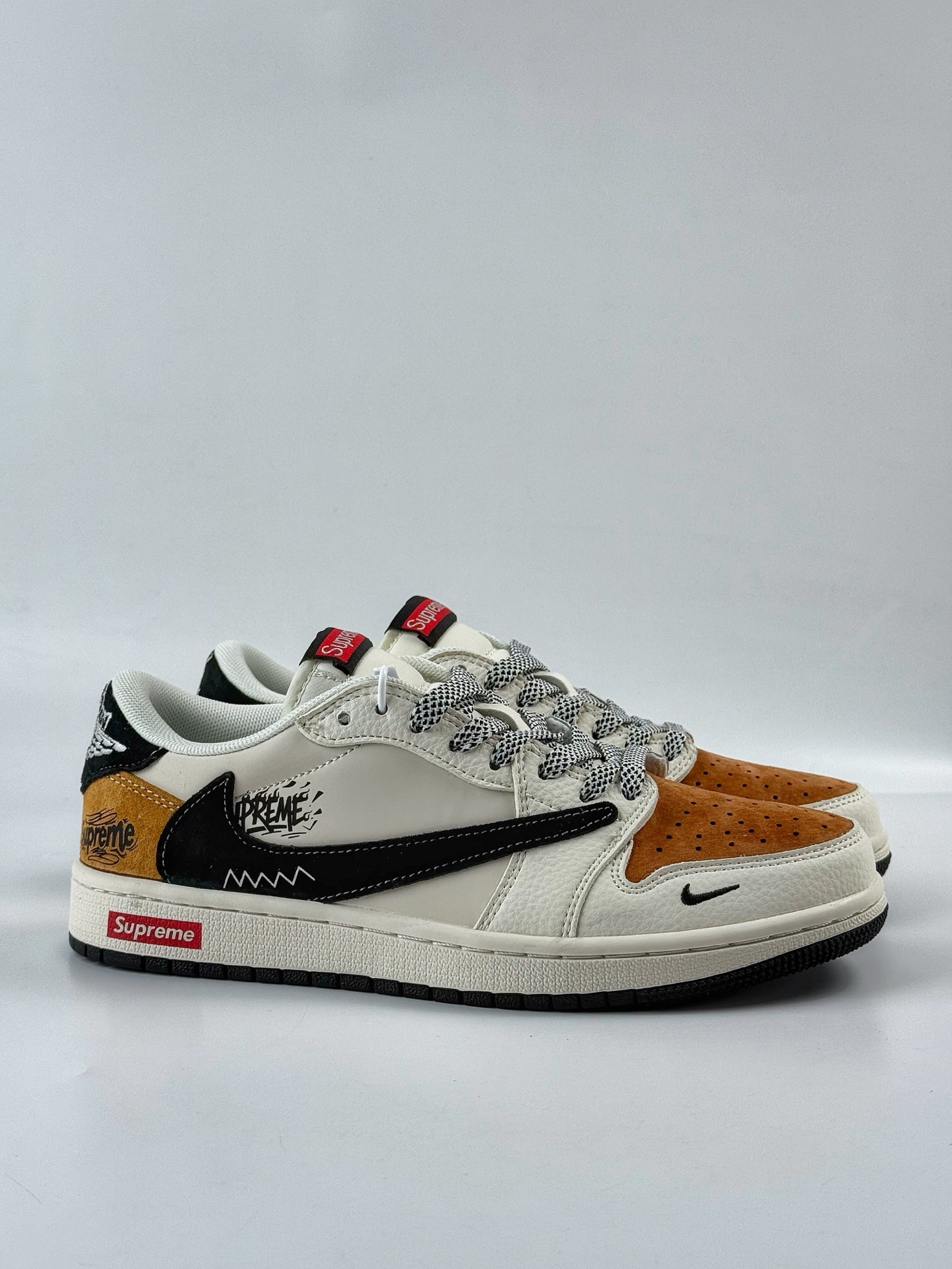 260 Travis Scott x Nike Air Jordan 1 Low x Supreme Air Jordan 1 Low 反转白棕小勾满天星倒钩 HS8068-059