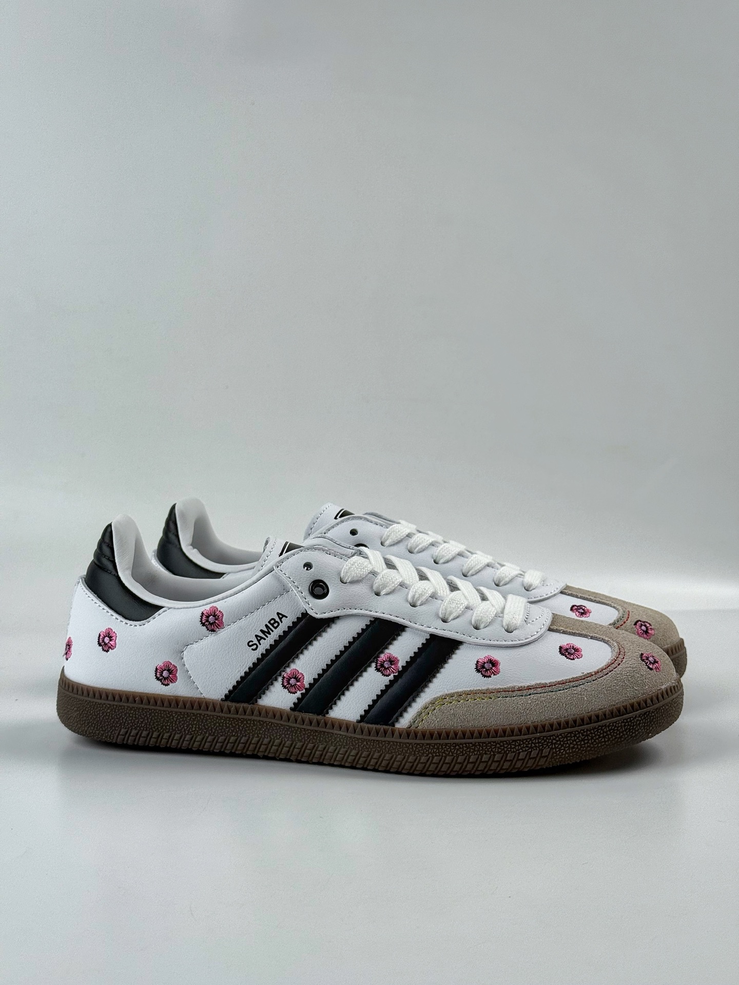 160 adidoriginals Samba OG 灰白小花 IF4389