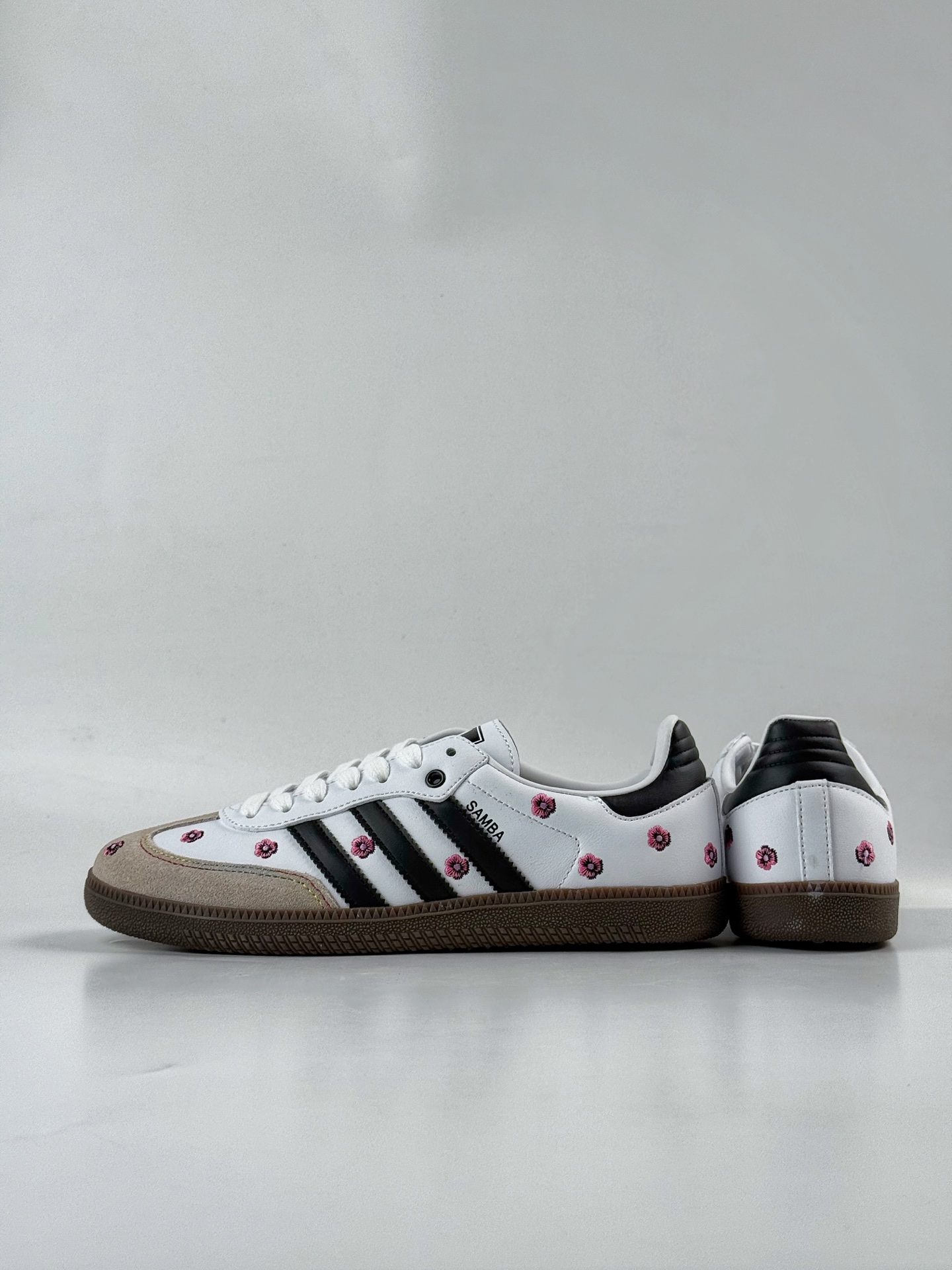 160 adidoriginals Samba OG 灰白小花 IF4389