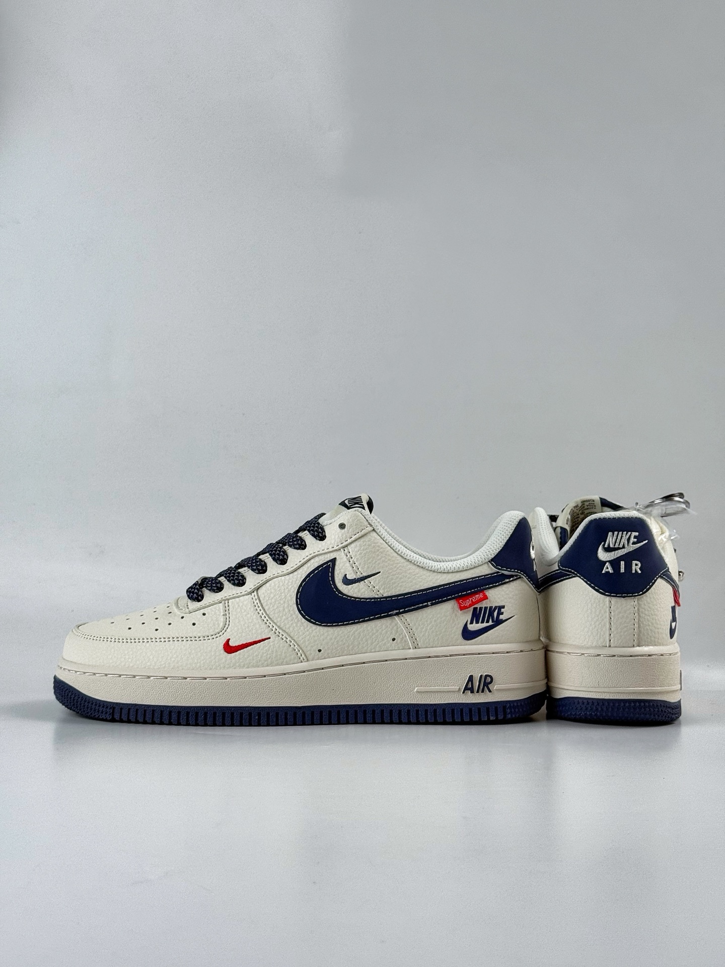 260 Nike Air Force 1 Low 07 x Supreme 白蓝三小勾满天星 HH7518-071