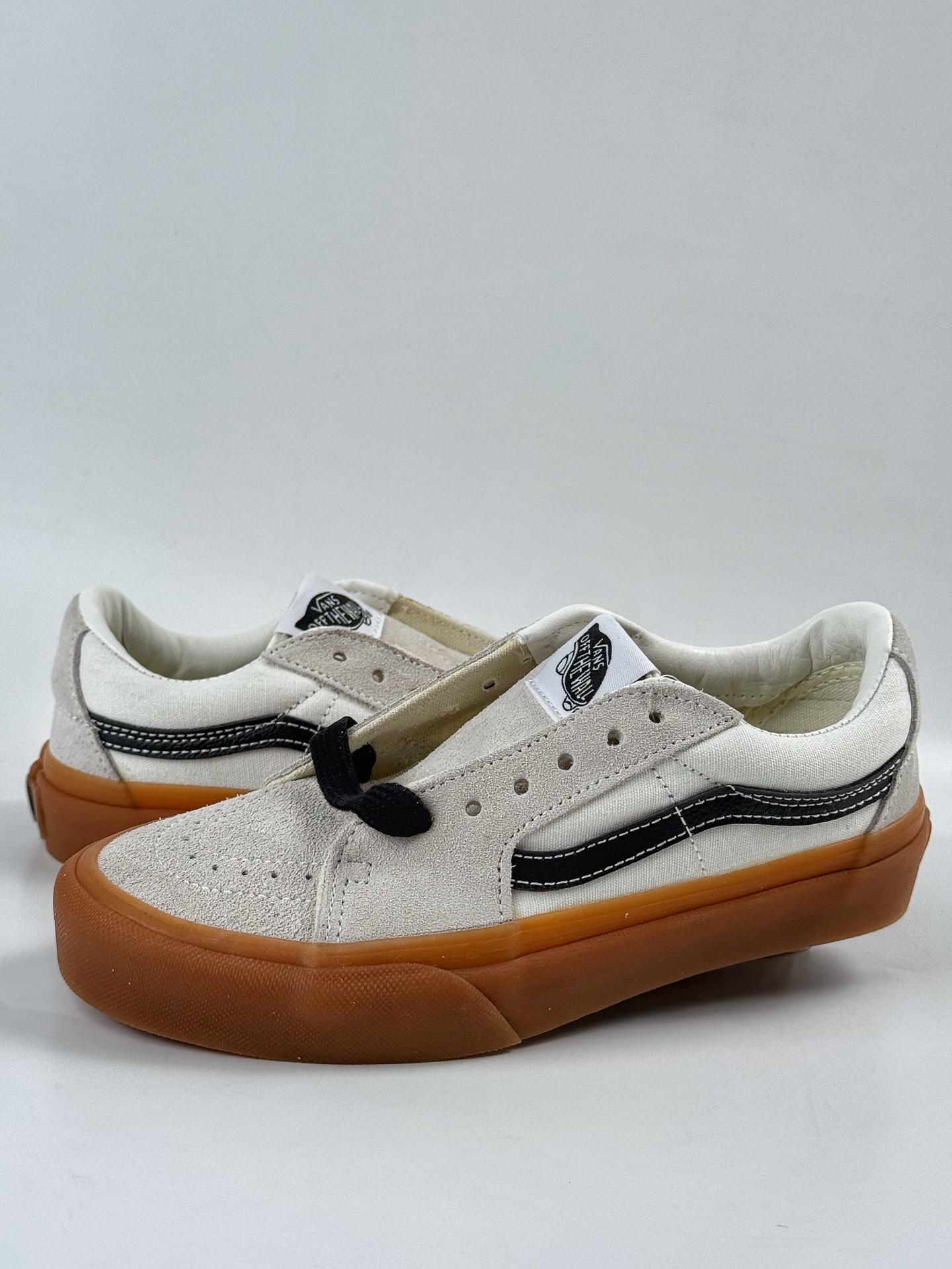 150 Vans Sk8-Low 米白生胶 范斯新款米白黑饰条色复古街头生胶牛筋底