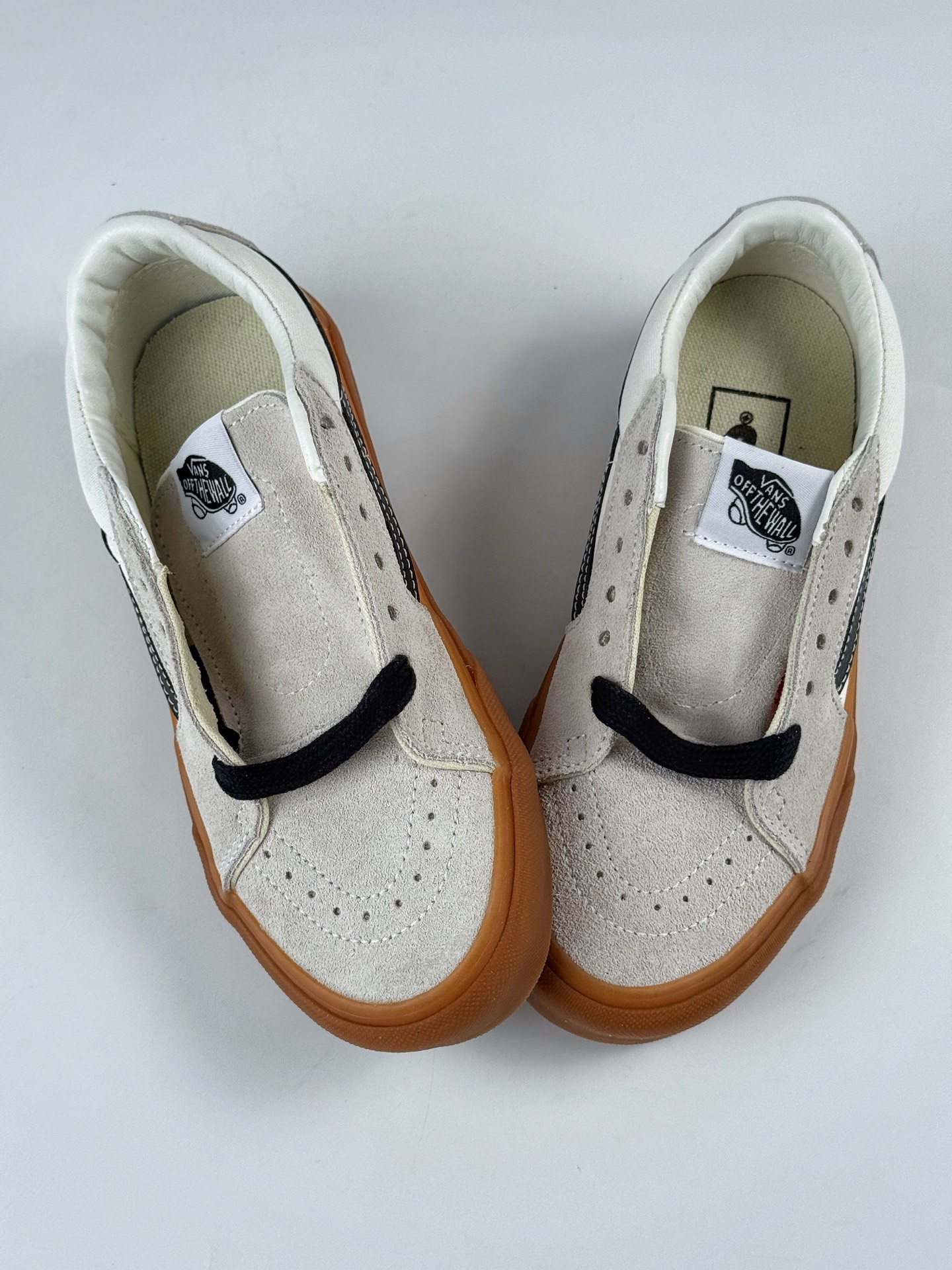 150 Vans Sk8-Low 米白生胶 范斯新款米白黑饰条色复古街头生胶牛筋底