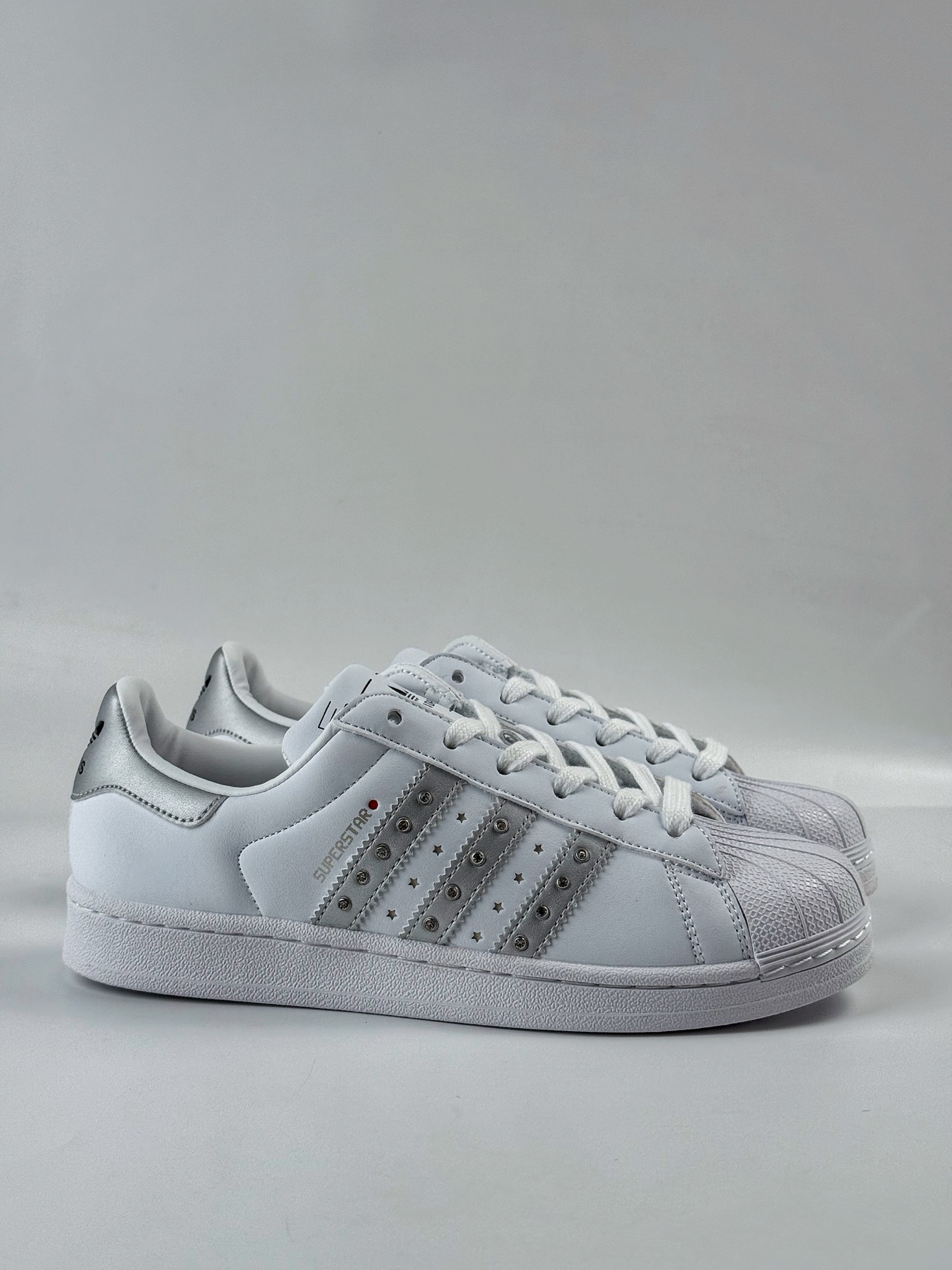 140 AdidOriginals Superstar 白灰  JR4505