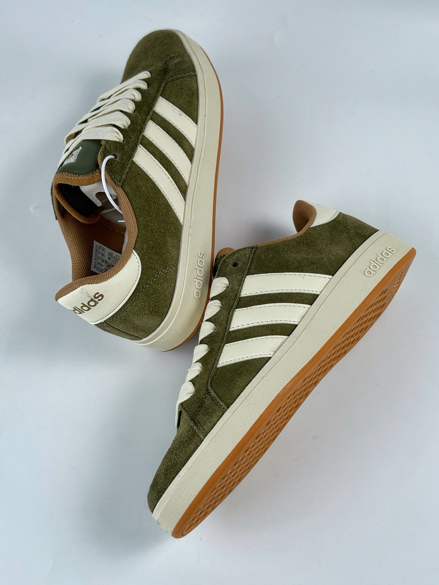 130 adidGRAND COURT BASE 00S 百搭单品 adidGRAND COURT BASE 00S 潮流 轻质 防滑耐磨低帮 生活休闲鞋 男女同款  KK1407