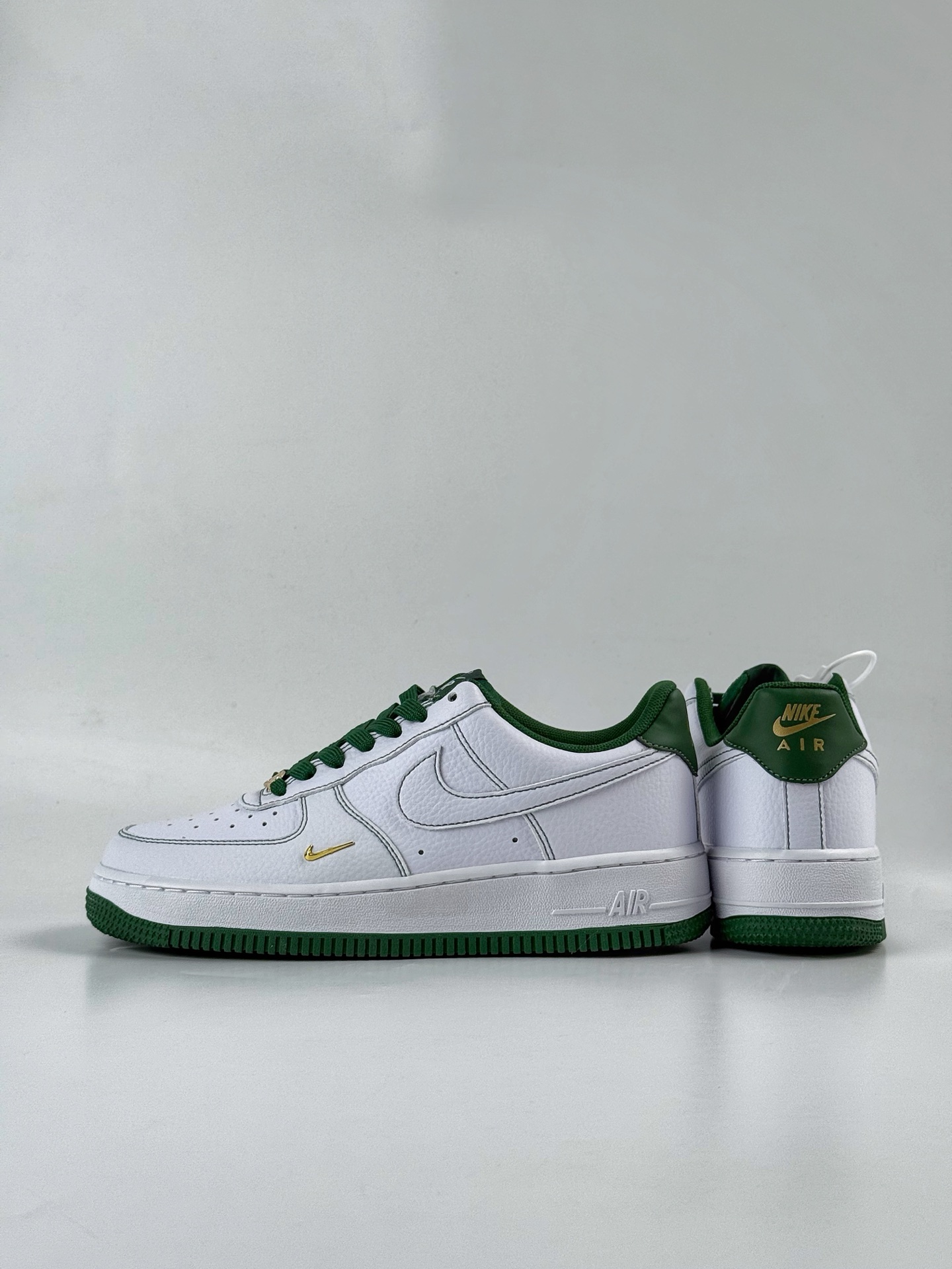 200 Nike Air Force 1 Low 07 白绿小勾 IB6543-102