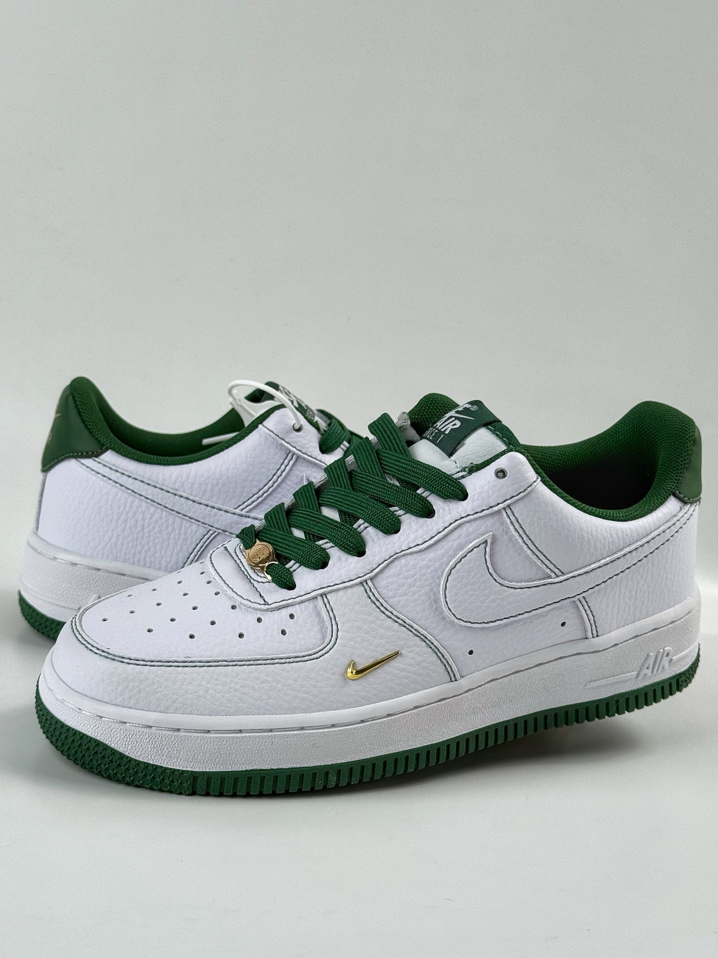 200 Nike Air Force 1 Low 07 白绿小勾 IB6543-102