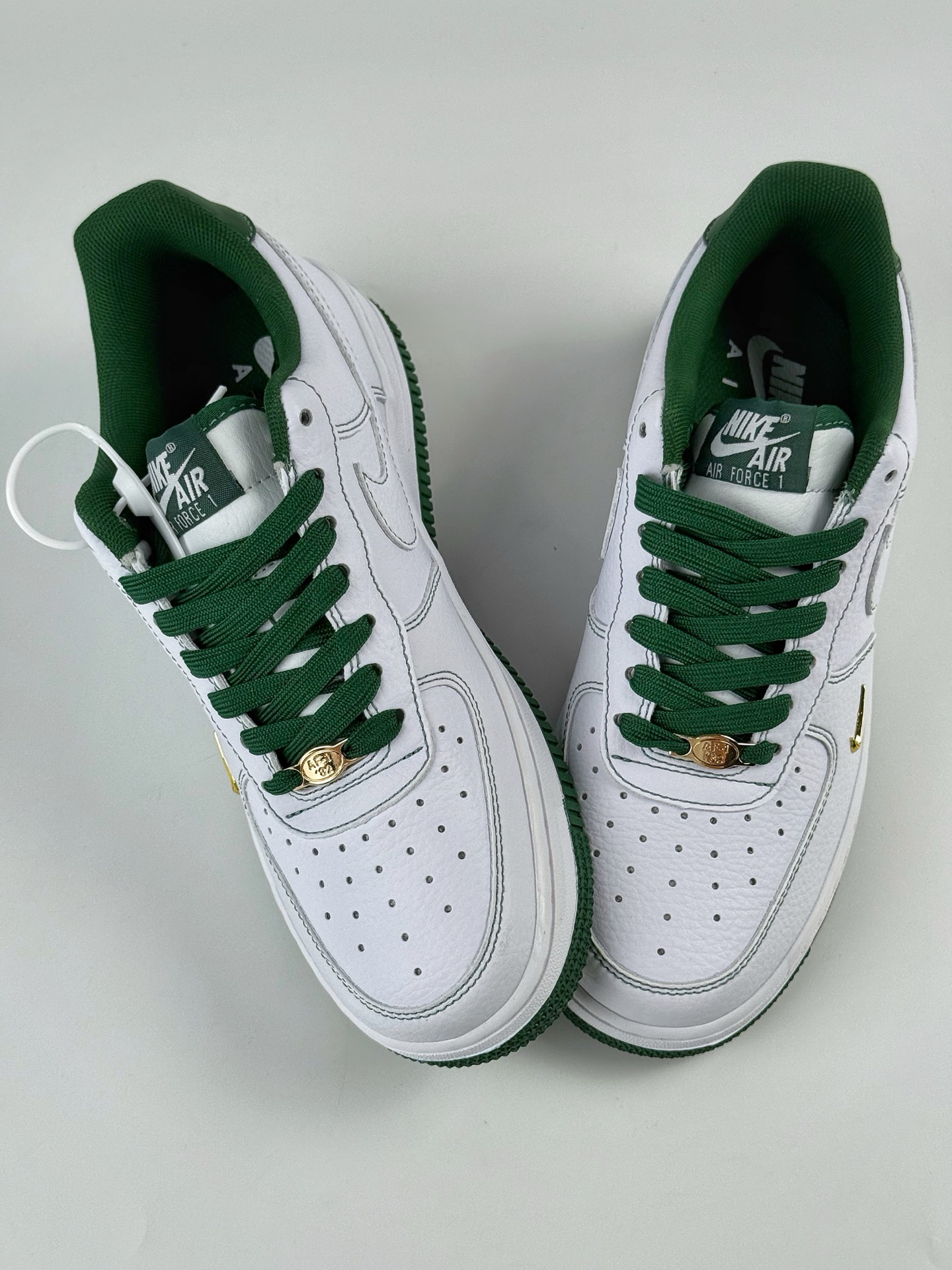 200 Nike Air Force 1 Low 07 白绿小勾 IB6543-102