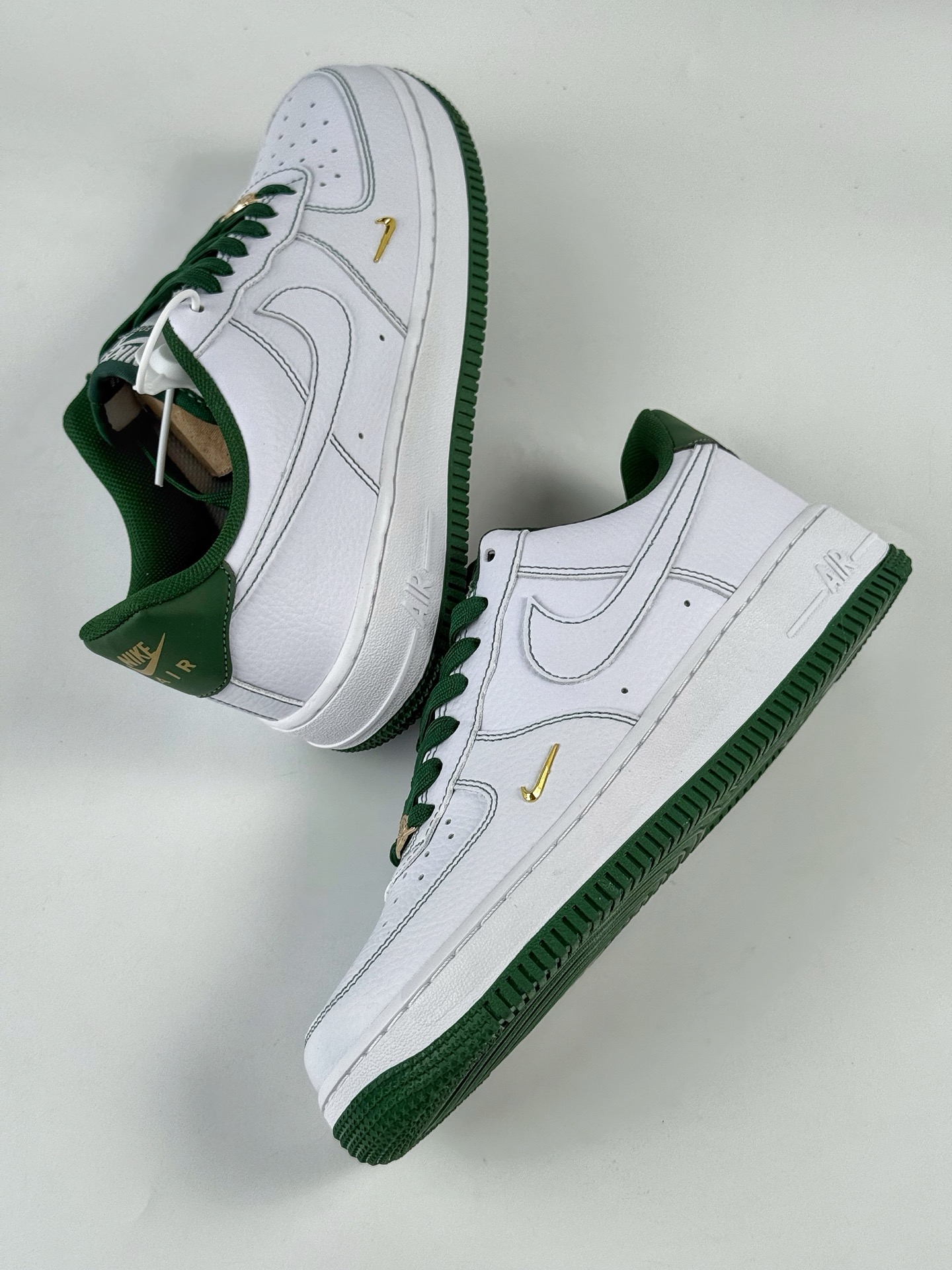 200 Nike Air Force 1 Low 07 白绿小勾 IB6543-102