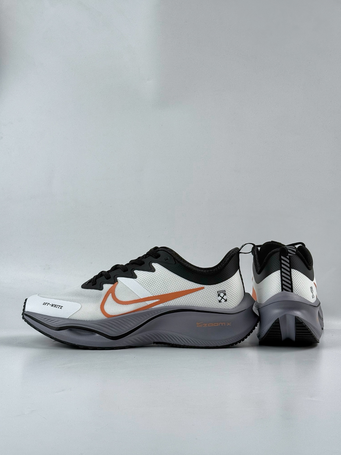 200 NIKE ZOOM PLUS x OFF-WHITE 全新跑鞋  CK4318-154