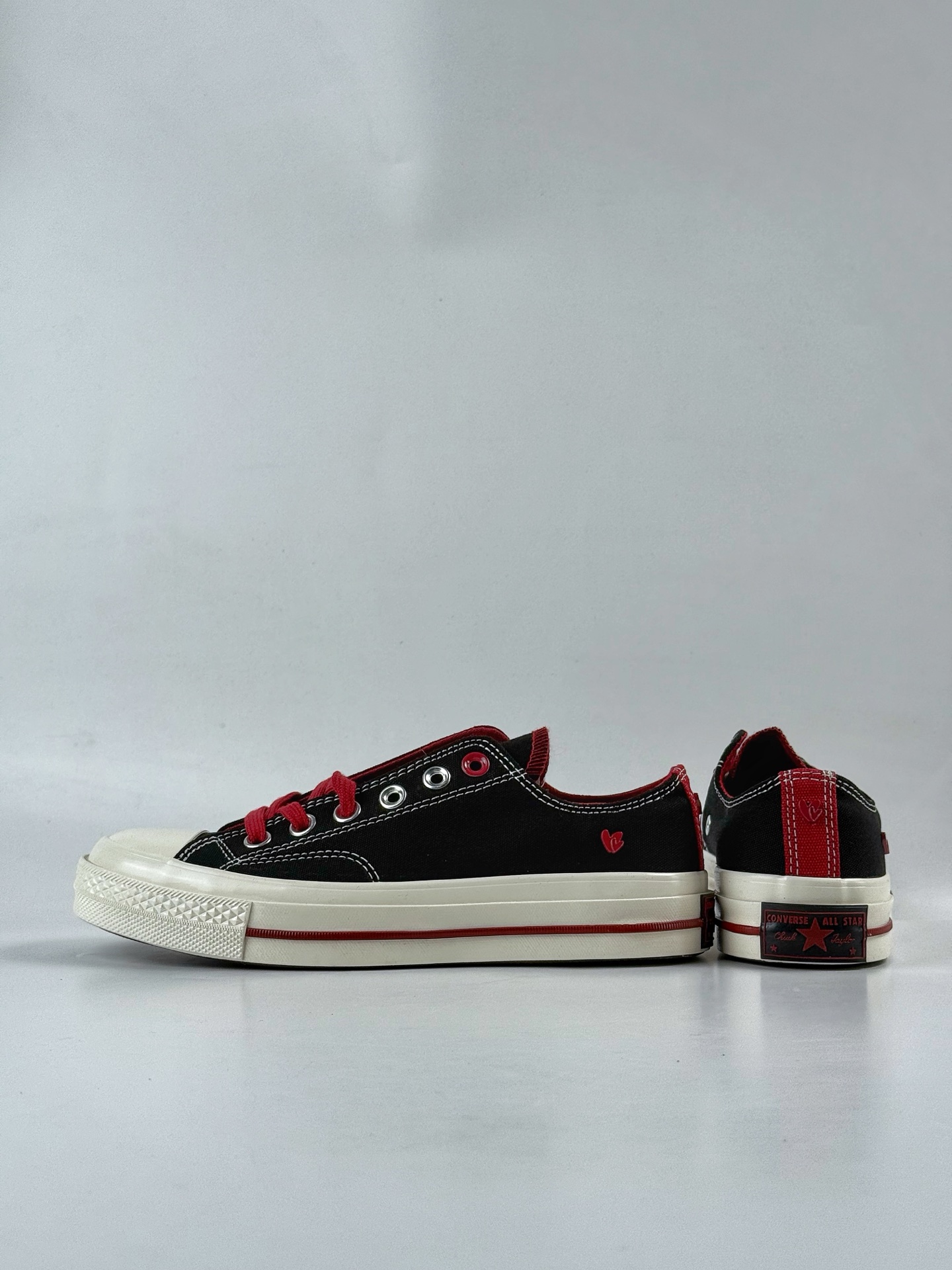 140 王源同款 Converse 1970S 2025七夕情人节限定 A16577-Chinese UA Cheap High Quatity Brand Clothes Bags handbags Sneakers wholesale wholesaler seller from China Factory suppliers Fashion Clothing Shoes best Quality Beautiful Price 140 王源同款 Converse 1970S 2025七夕情人节限定 A16577