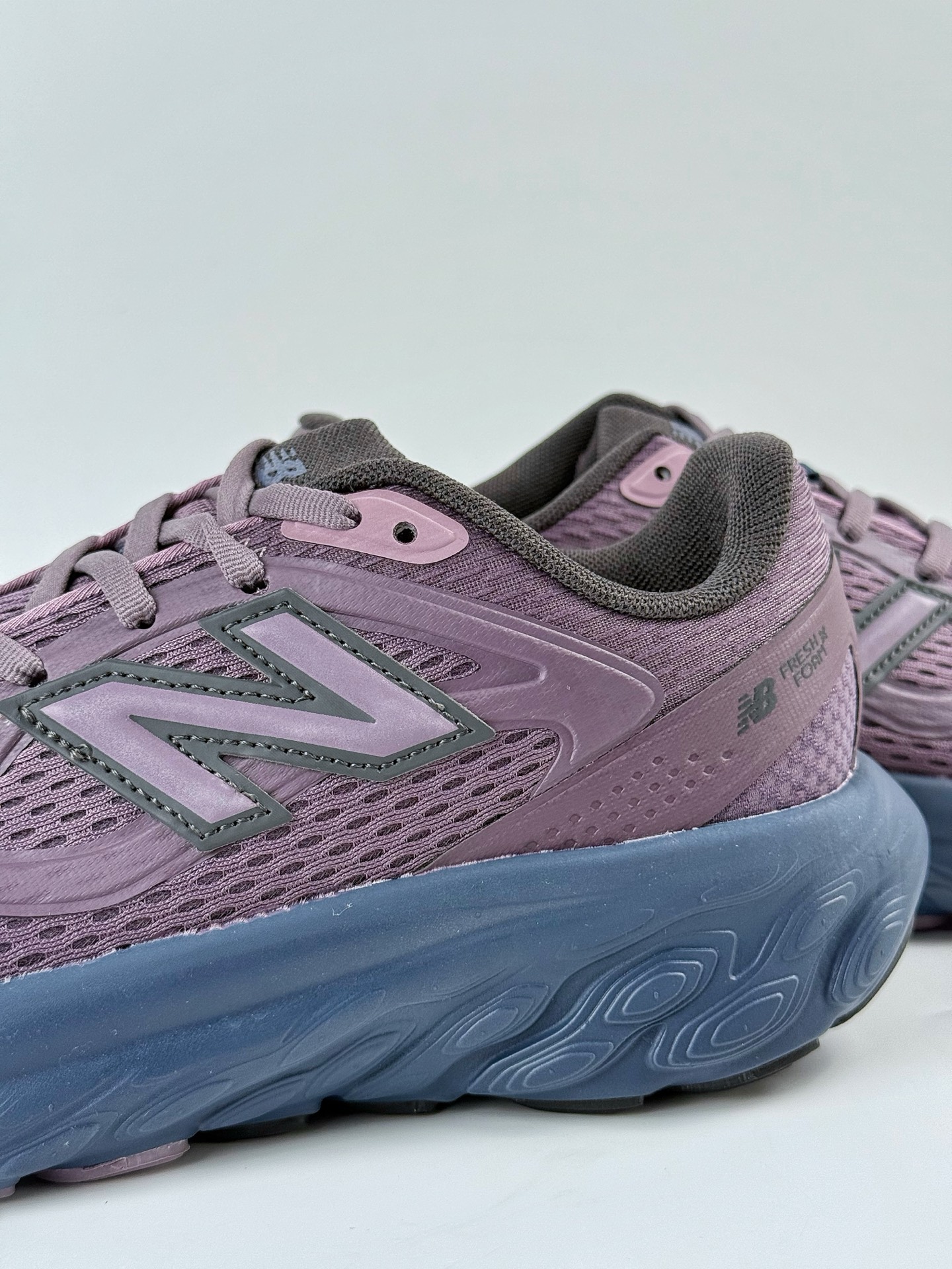 200 New Balance NB Fresh Foam Evoz 舒适耐磨低帮跑步鞋 UTRNWB-Chinese UA Cheap High Quatity Brand Clothes Bags handbags Sneakers wholesale wholesaler seller from China Factory suppliers Fashion Clothing Shoes best Quality Beautiful Price 200 New Balance NB Fresh Foam Evoz 舒适耐磨低帮跑步鞋 UTRNWB