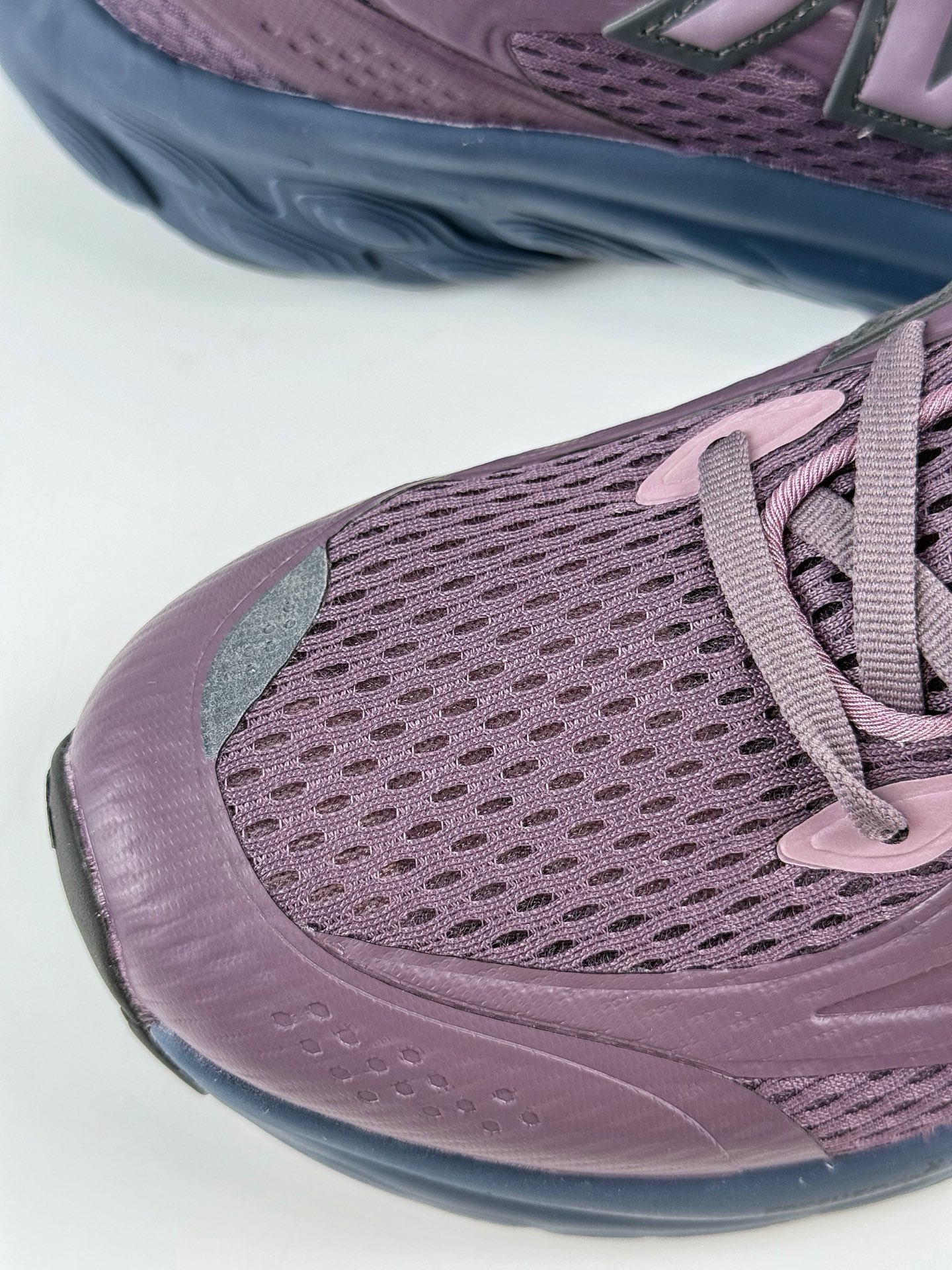 200 New Balance NB Fresh Foam Evoz 舒适耐磨低帮跑步鞋 UTRNWB-Chinese UA Cheap High Quatity Brand Clothes Bags handbags Sneakers wholesale wholesaler seller from China Factory suppliers Fashion Clothing Shoes best Quality Beautiful Price 200 New Balance NB Fresh Foam Evoz 舒适耐磨低帮跑步鞋 UTRNWB