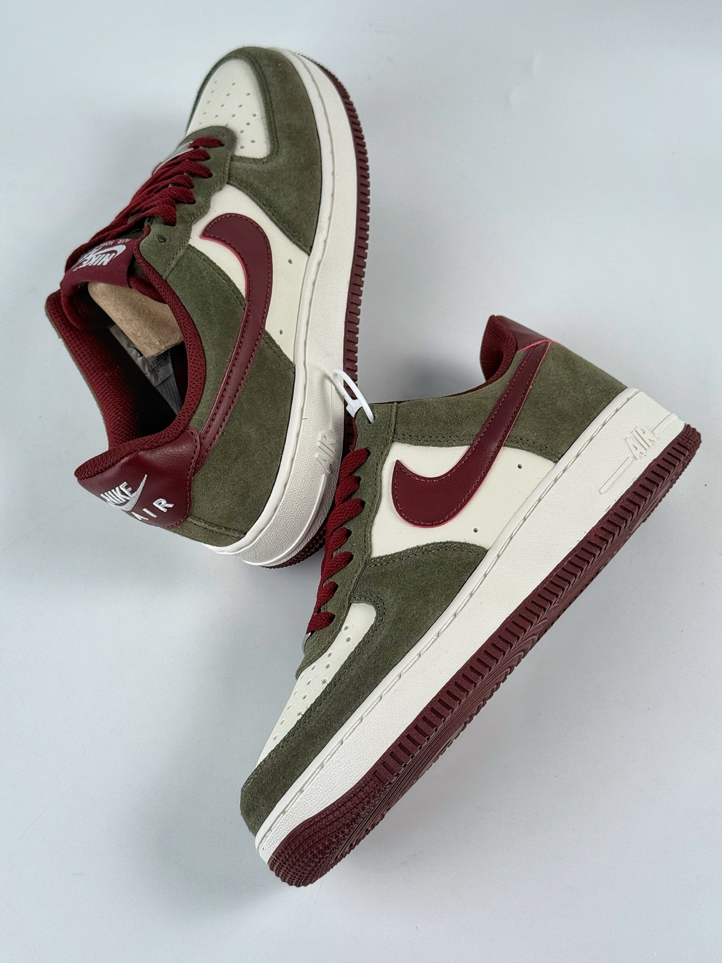 200 Nike Air Force 1 Low 07 绿白红  FQ8714-302