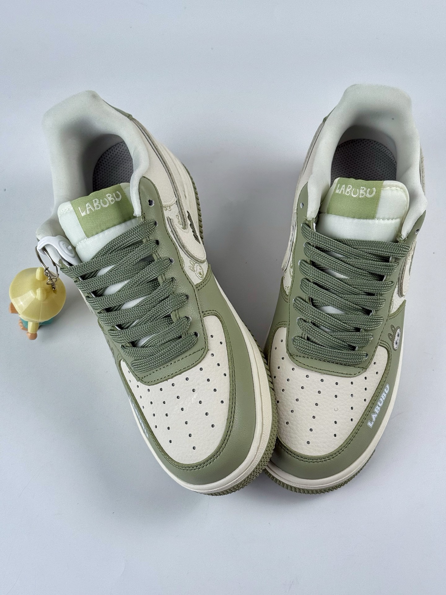 Nike Air Force 1 Low 07 x LABUBU 绿白  DX0188-093