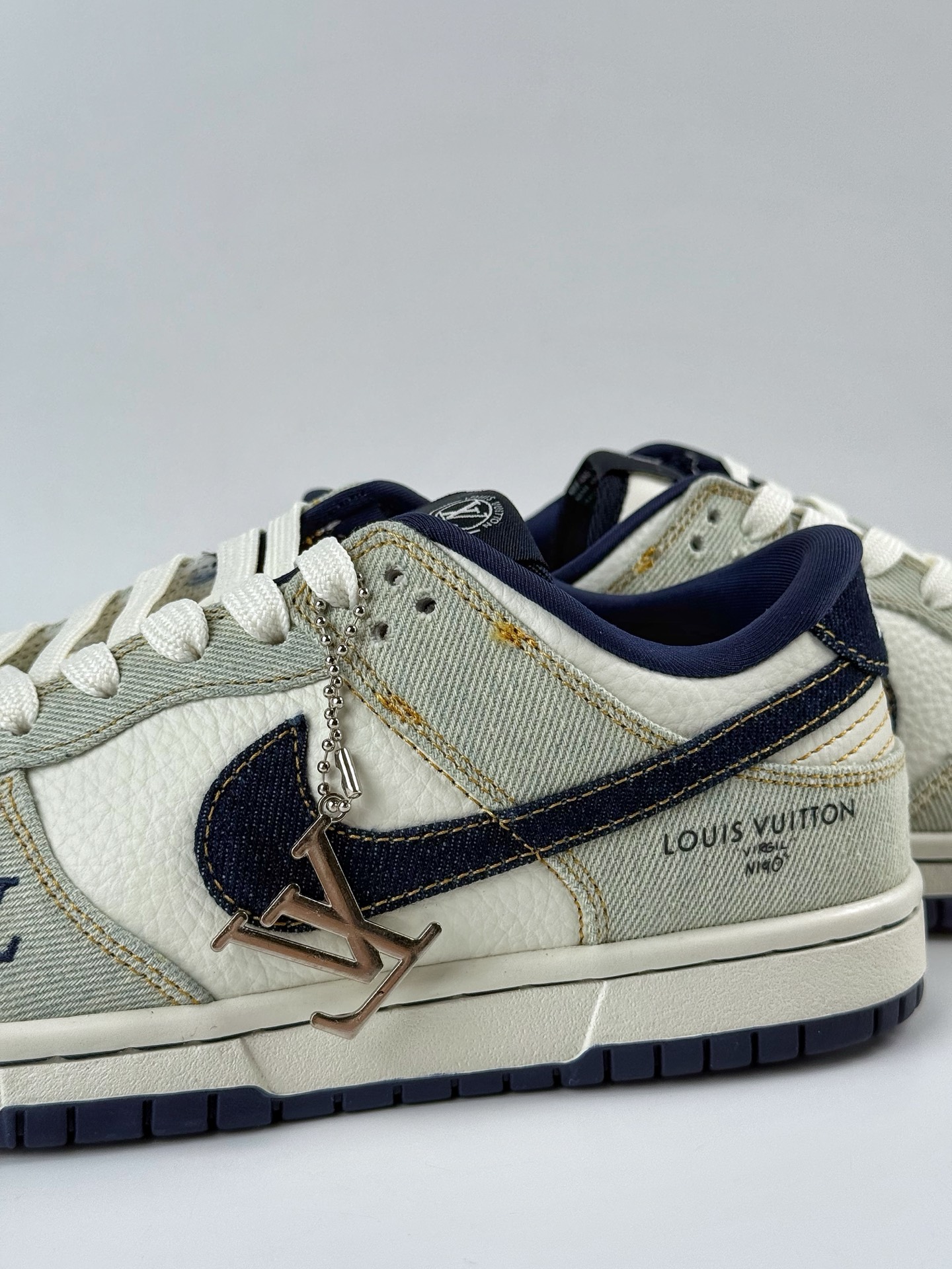 280 NIKE SB Dunk Low RETRO x Louis Vuitton 绿白  SC0601-450