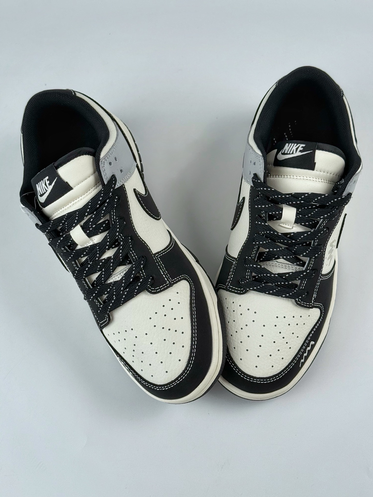 260 Nike SB Dunk Low 黑白灰满天星  XD6188-050