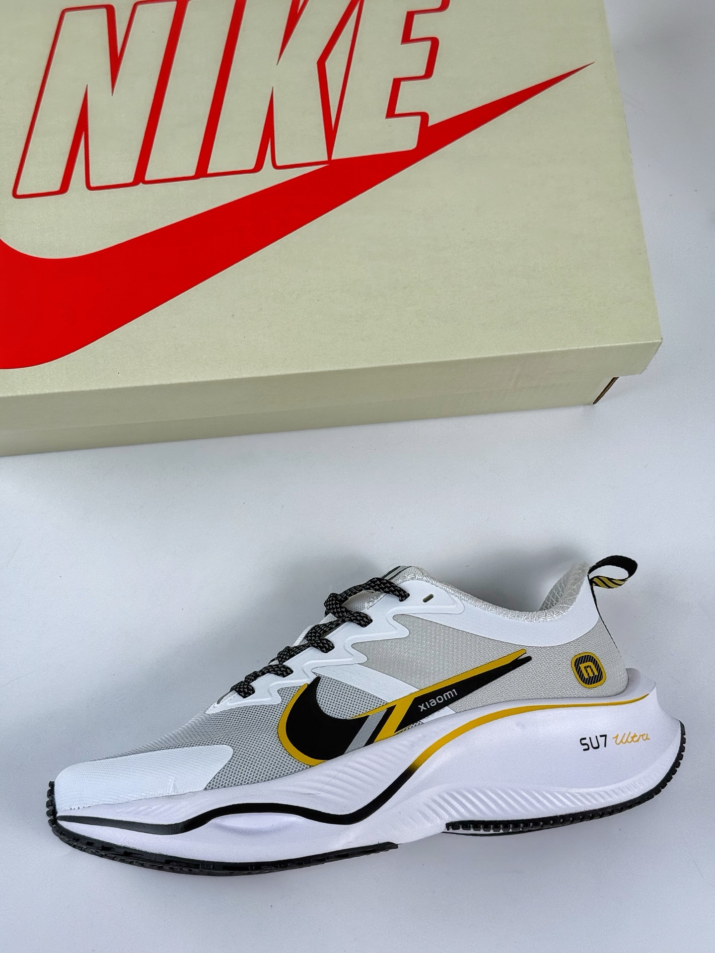 200 NIKE ZOOM PLUS x SU7 Ultra 全新跑鞋  CK4318-163
