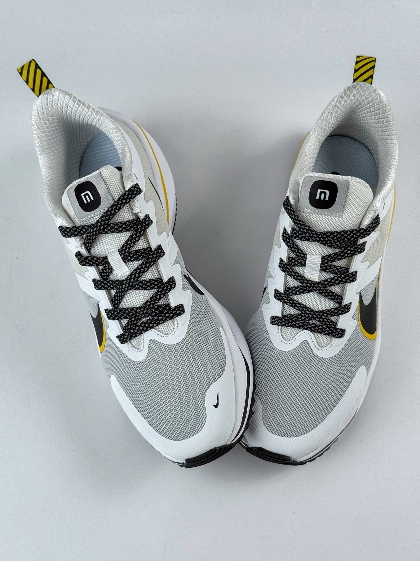 200 NIKE ZOOM PLUS x SU7 Ultra 全新跑鞋  CK4318-163