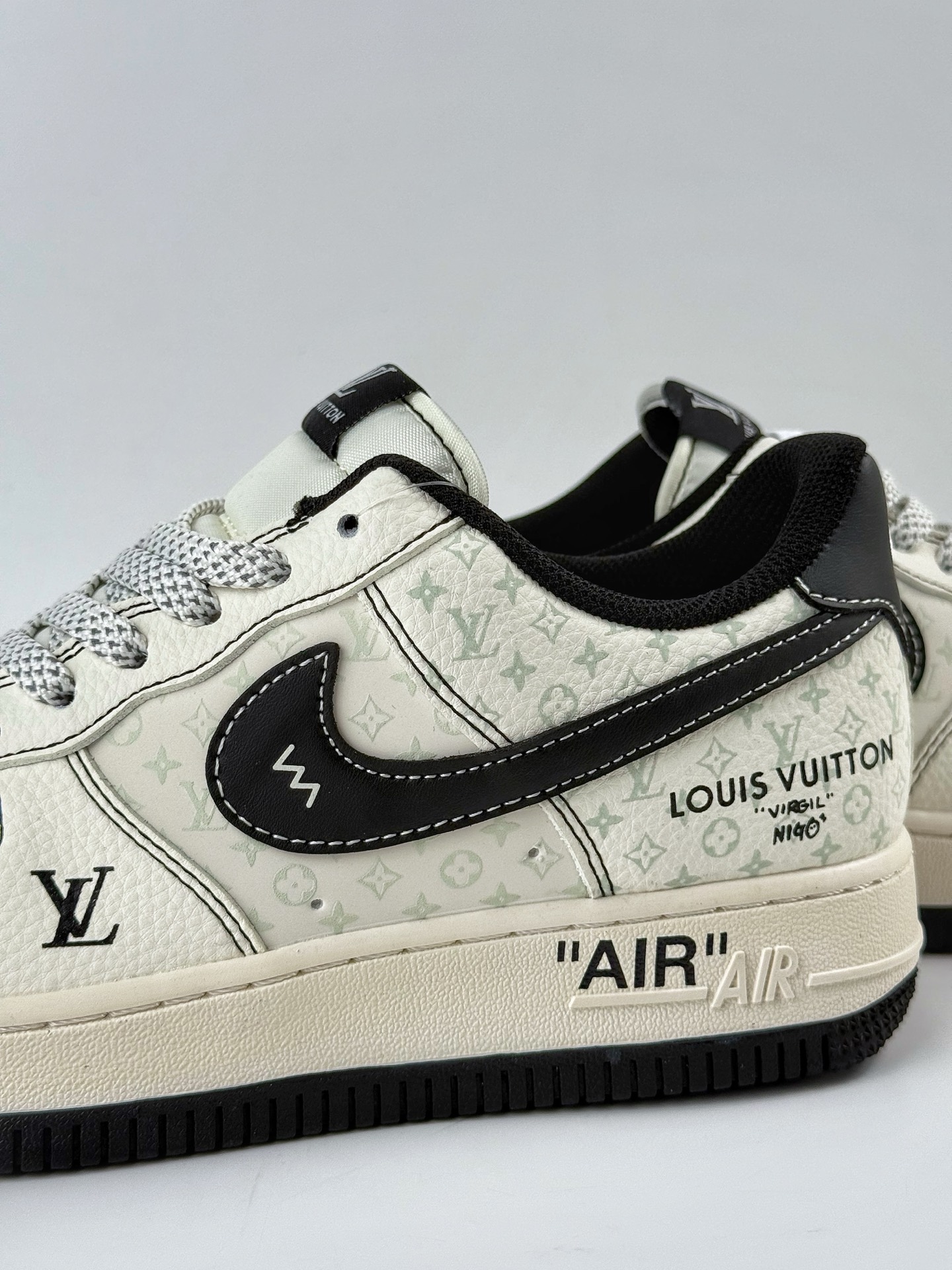 Nike Air Force 1 Low 07 x Louis Vuitton 白黑满天星 CS5050-Y09-莆田鞋,莆田鞋货源,高仿鞋,高仿鞋货源,安福档口,莆田高仿鞋,莆田鞋批发,高仿鞋批发,莆田高仿运动鞋,高仿运动鞋,莆田运动鞋 Nike Air Force 1 Low 07 x Louis Vuitton 白黑满天星 CS5050-Y09