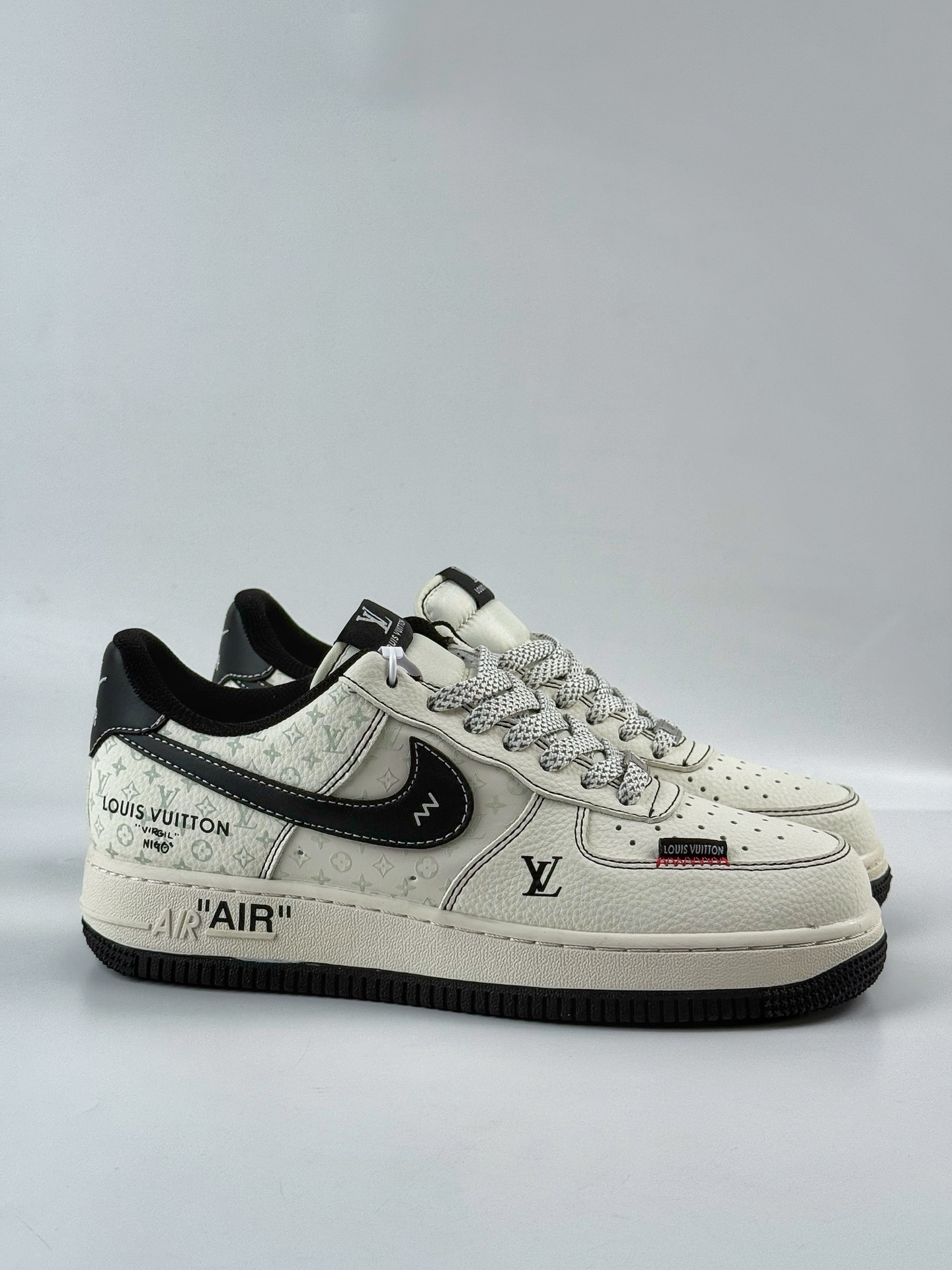 Nike Air Force 1 Low 07 x Louis Vuitton 白黑满天星 CS5050-Y09-莆田鞋,莆田鞋货源,高仿鞋,高仿鞋货源,安福档口,莆田高仿鞋,莆田鞋批发,高仿鞋批发,莆田高仿运动鞋,高仿运动鞋,莆田运动鞋 Nike Air Force 1 Low 07 x Louis Vuitton 白黑满天星 CS5050-Y09