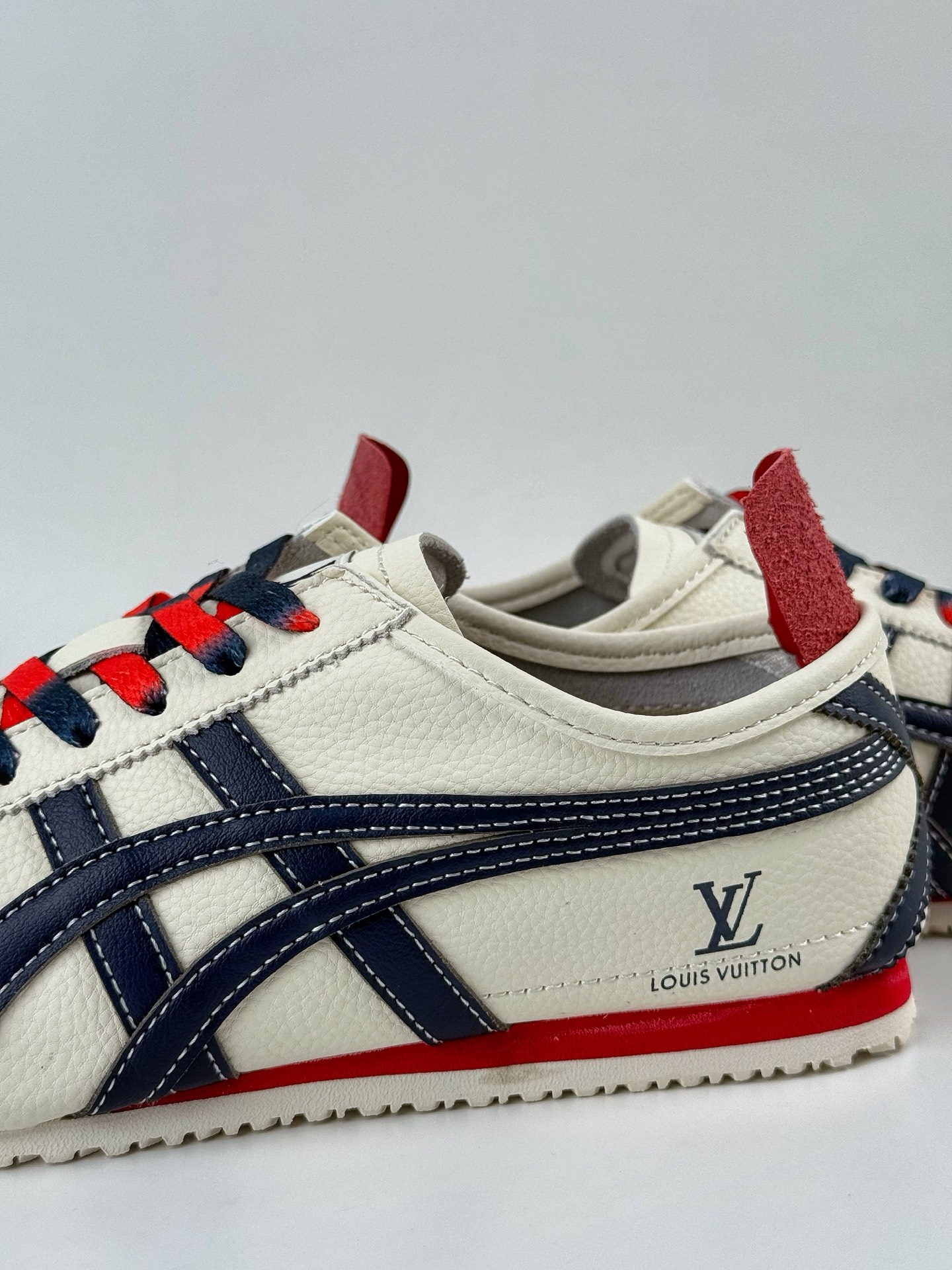 Onitsuka Tiger Mexico 66 Paraty x Louis Vuitton 百搭单品 板鞋  DL408-141-莆田鞋,莆田鞋货源,高仿鞋,高仿鞋货源,安福档口,莆田高仿鞋,莆田鞋批发,高仿鞋批发,莆田高仿运动鞋,高仿运动鞋,莆田运动鞋 Onitsuka Tiger Mexico 66 Paraty x Louis Vuitton 百搭单品 板鞋  DL408-141