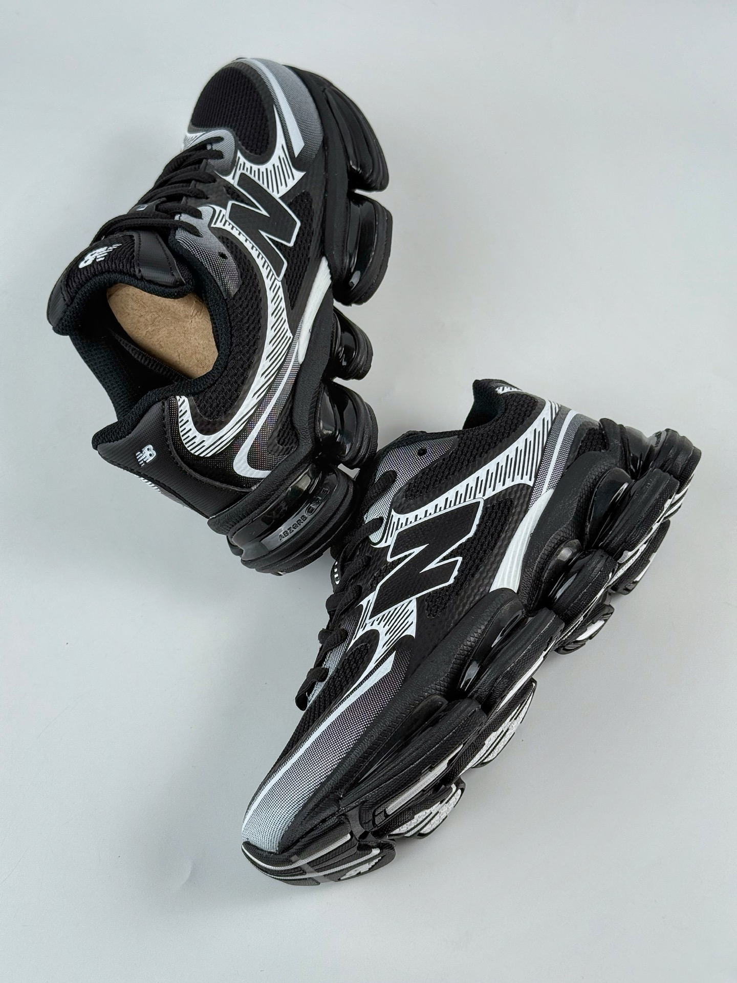 New Balance NB2000系列 复古单品宝藏老爹鞋款 U2000XKL-莆田鞋,莆田鞋货源,高仿鞋,高仿鞋货源,安福档口,莆田高仿鞋,莆田鞋批发,高仿鞋批发,莆田高仿运动鞋,高仿运动鞋,莆田运动鞋 New Balance NB2000系列 复古单品宝藏老爹鞋款 U2000XKL