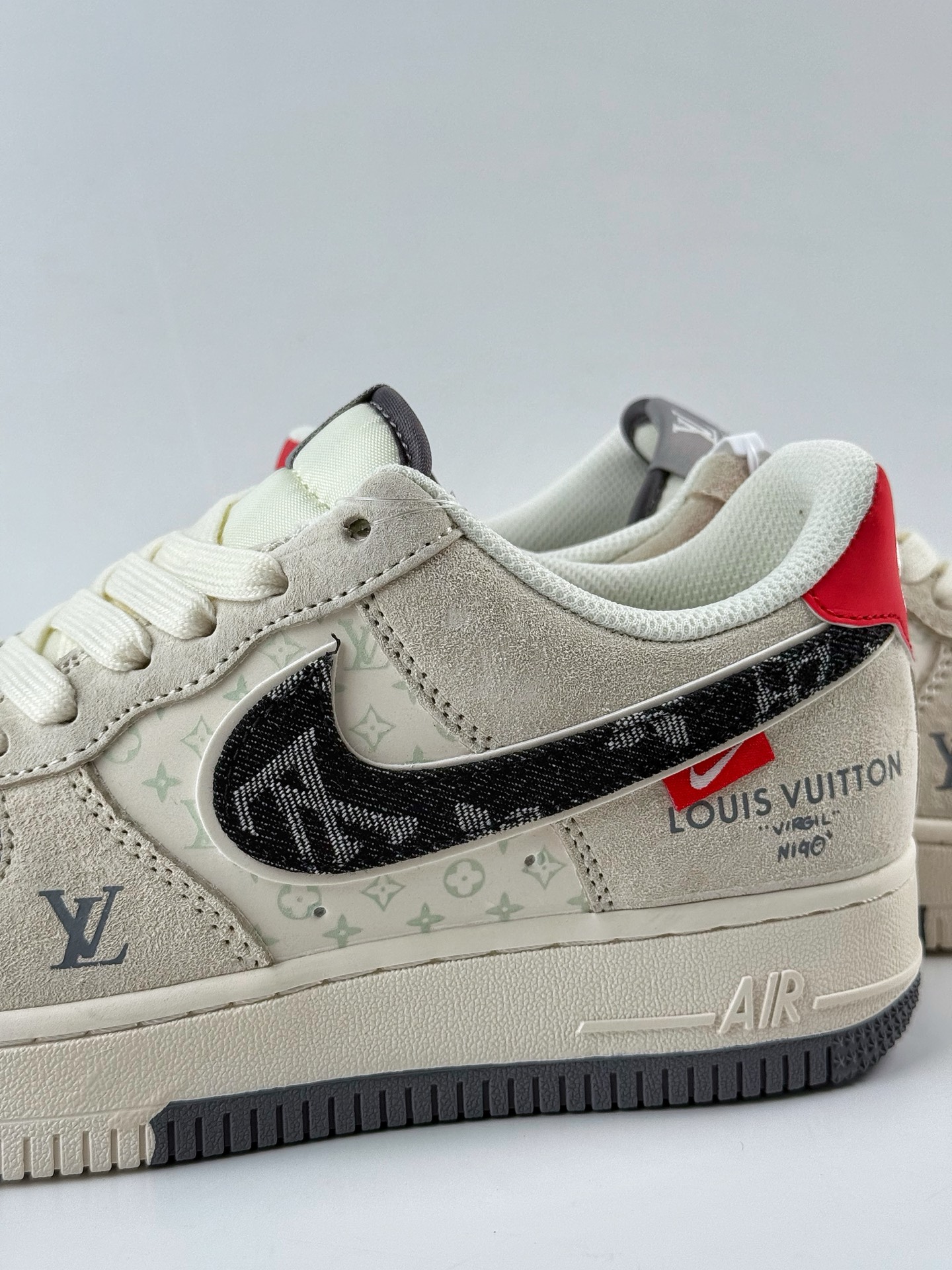 Nike Air Force 1 Low 07 x Louis Vuitton 棕白黑  MZ9588-806