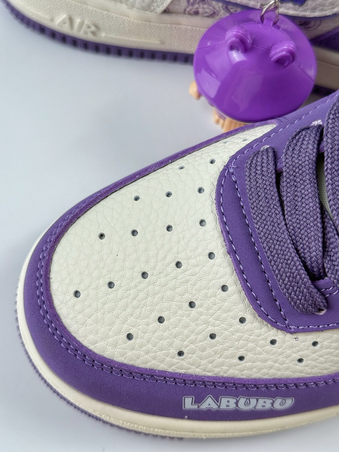Nike Air Force 1 Low 07 x LABUBU 紫白  DK0188-090