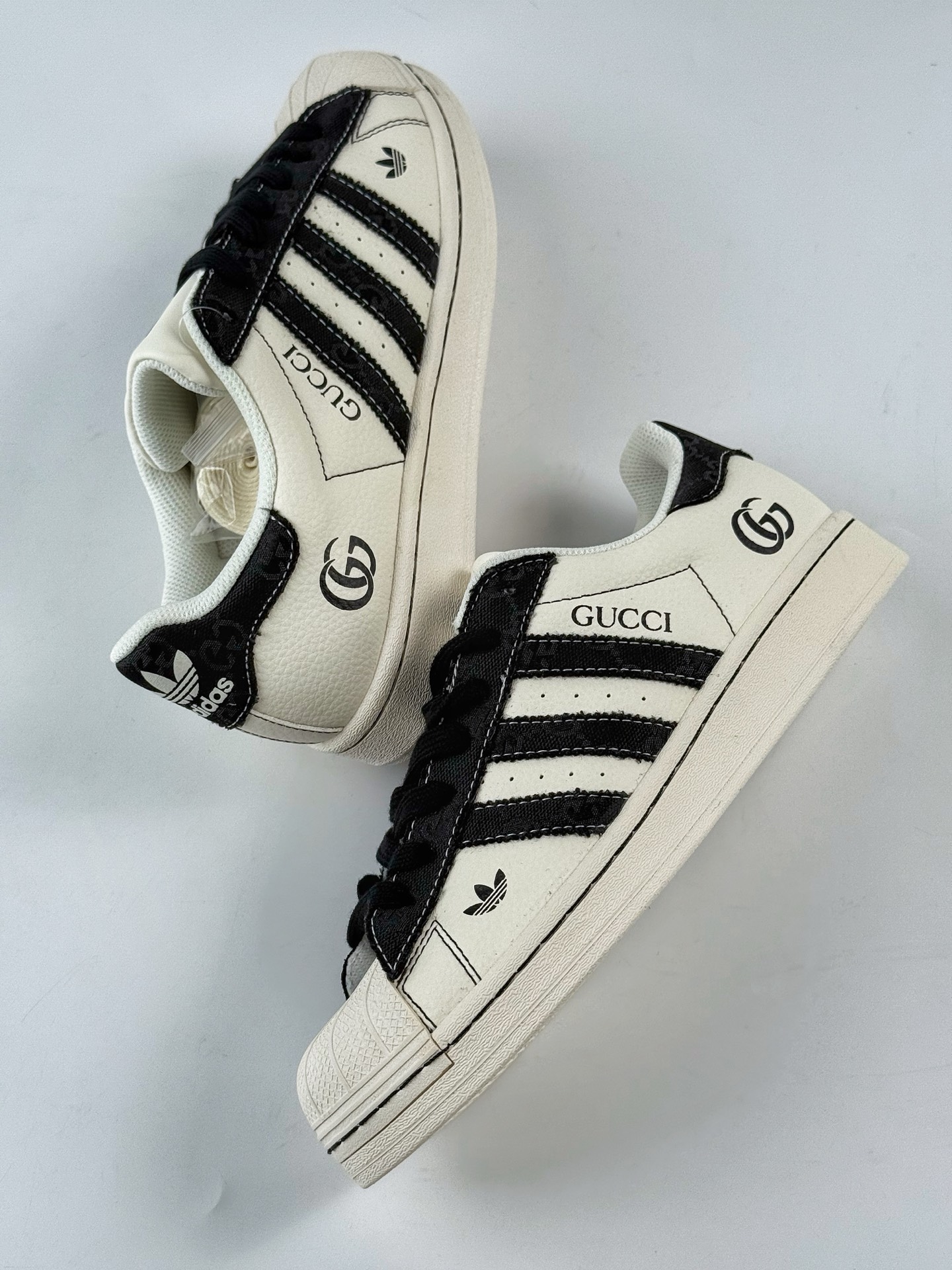 AD Originals Superstar x GUCCI 白黑  JY8922