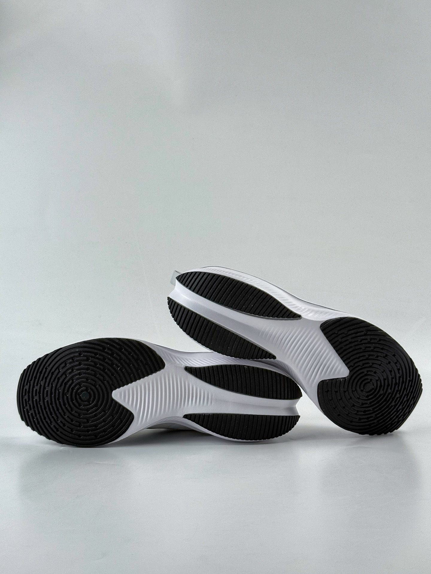 NIKE ZOOM PLUS x BAPE 全新跑鞋 CK4318-151-莆田鞋,莆田鞋货源,高仿鞋,高仿鞋货源,安福档口,莆田高仿鞋,莆田鞋批发,高仿鞋批发,莆田高仿运动鞋,高仿运动鞋,莆田运动鞋 NIKE ZOOM PLUS x BAPE 全新跑鞋 CK4318-151