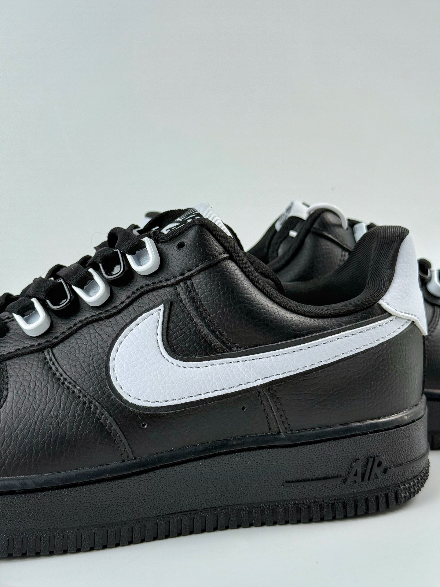 260 Nike Air Force 1 Low 07 黑银 3M反光版+牙刷配件 CQ0492-001