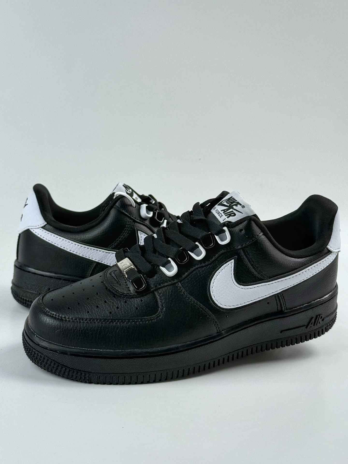 260 Nike Air Force 1 Low 07 黑银 3M反光版+牙刷配件 CQ0492-001