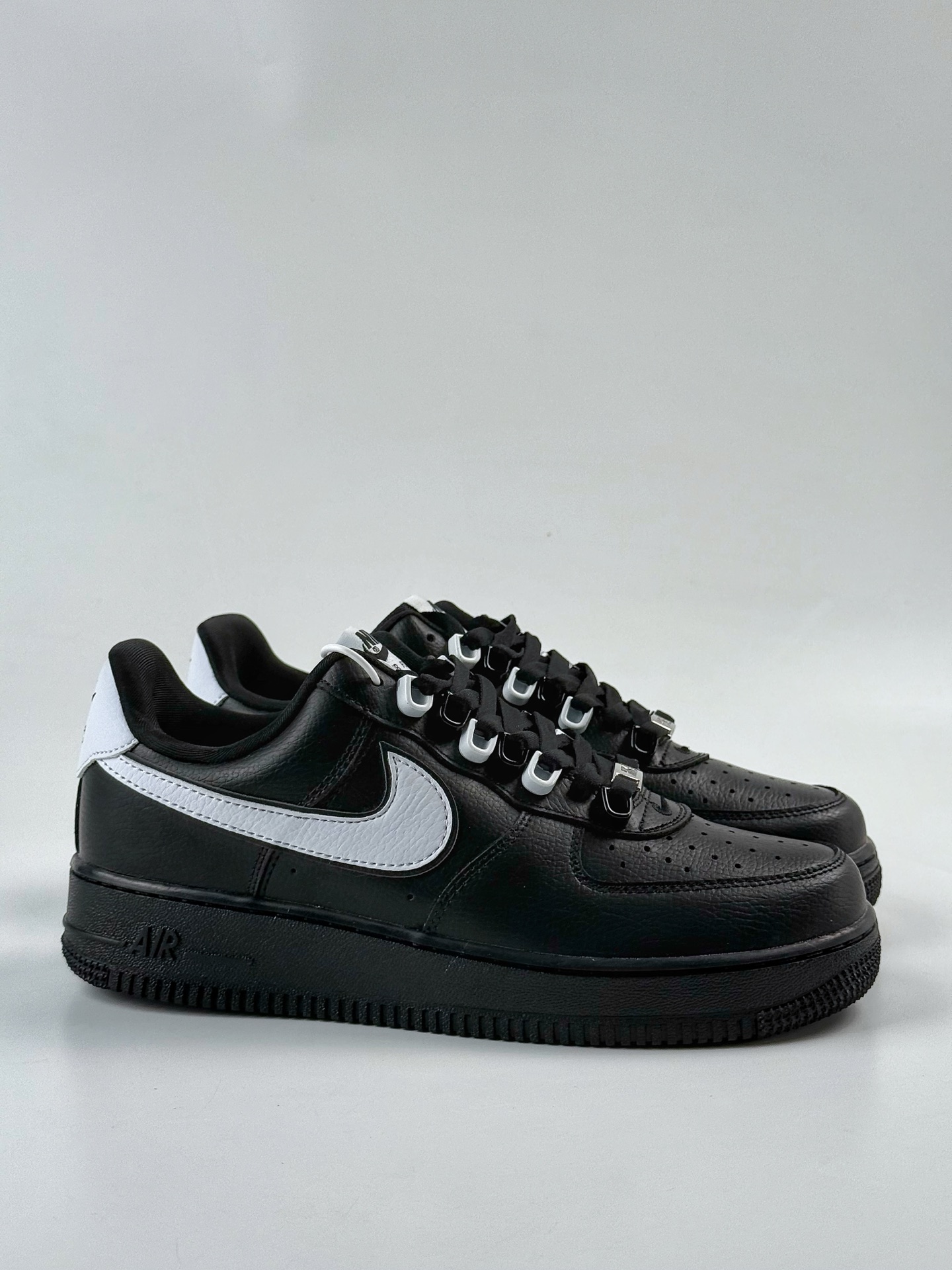 260 Nike Air Force 1 Low 07 黑银 3M反光版+牙刷配件 CQ0492-001