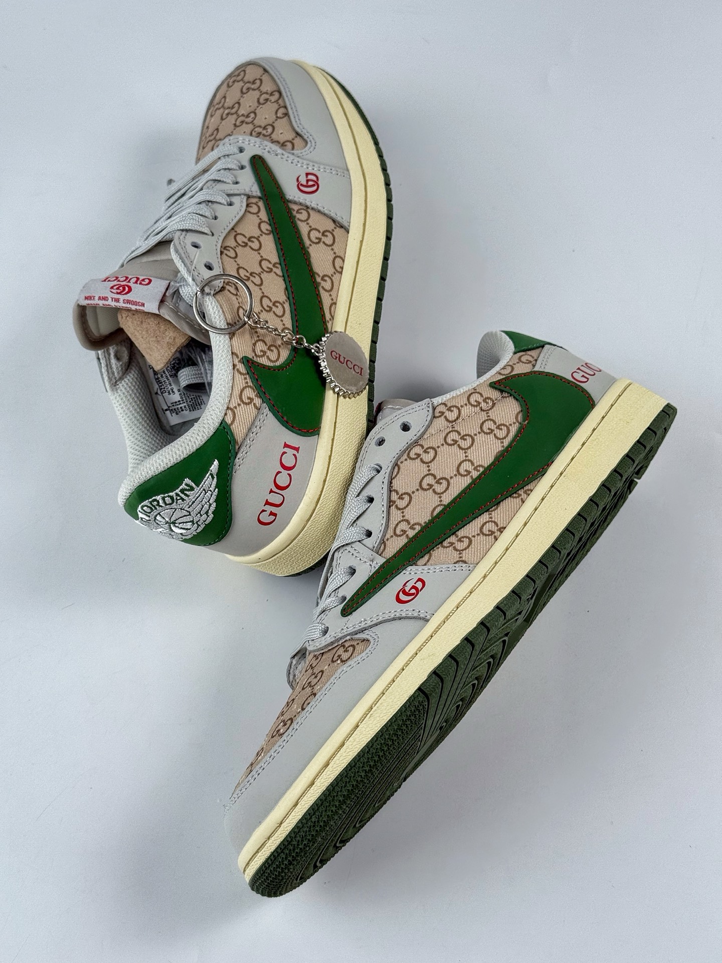 280 Travis Scott x Nike Air Jordan 1 Low x Supreme x GUCCI Air Jordan 1 Low 反转花纹绿棕倒钩 DZ5899-003