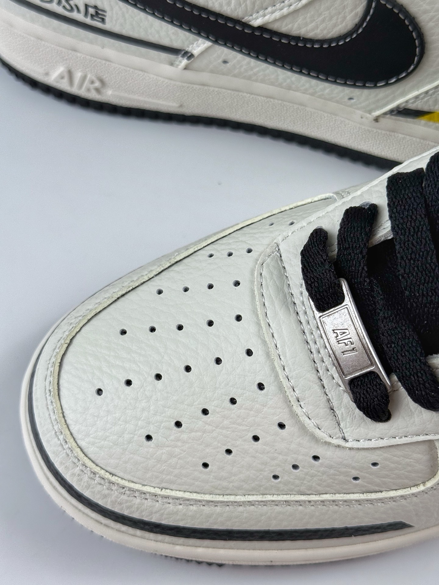 260 Nike Air Force 1 Low 07 藤原豆腐店 白黑 KX2532-503