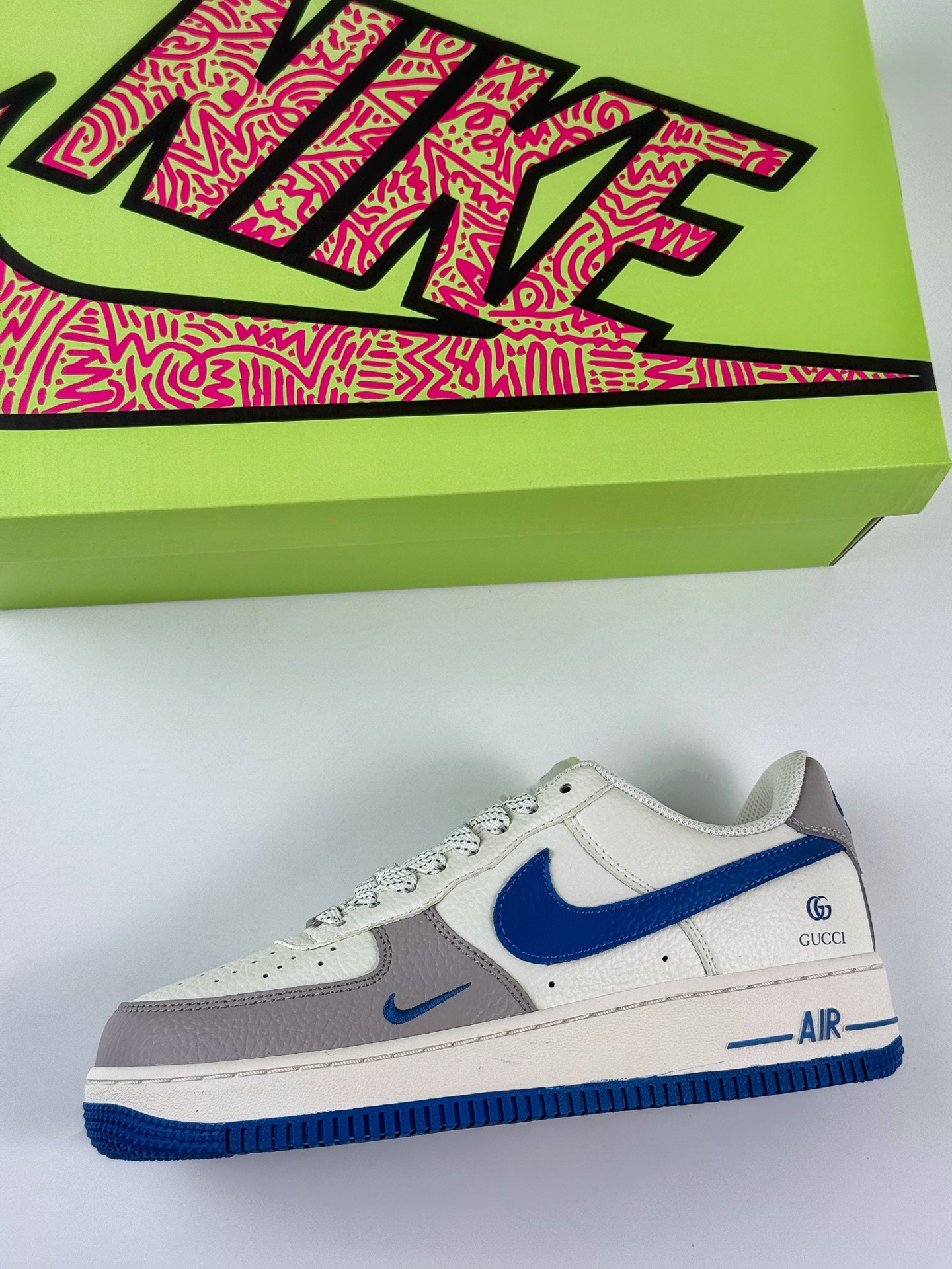 260 Nike Air Force 1 Low 07 x GUCCI 灰白蓝小勾满天星 KX2532-502