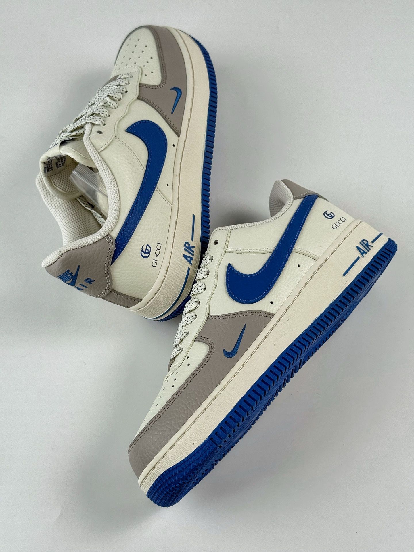 260 Nike Air Force 1 Low 07 x GUCCI 灰白蓝小勾满天星 KX2532-502