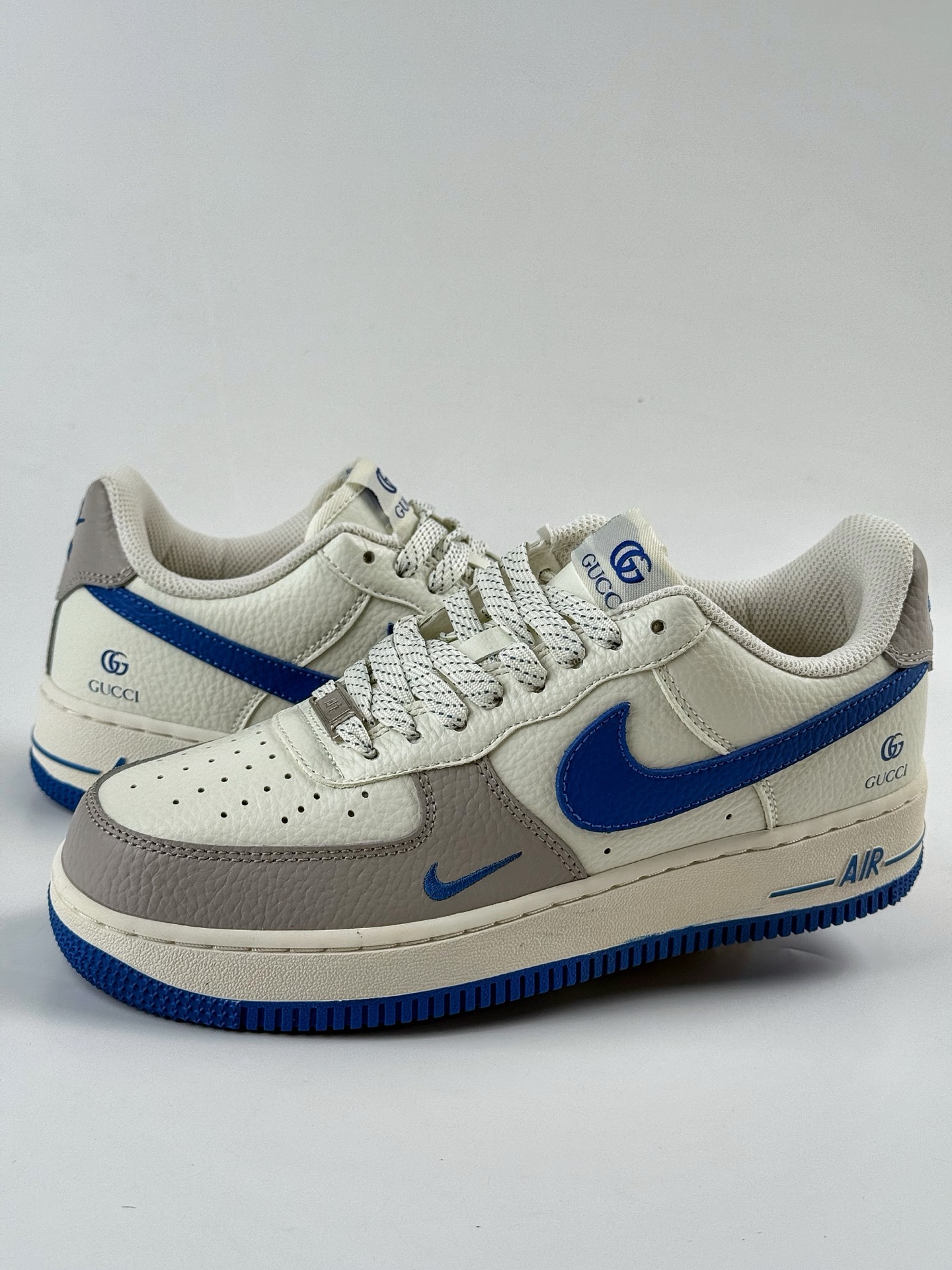 260 Nike Air Force 1 Low 07 x GUCCI 灰白蓝小勾满天星 KX2532-502