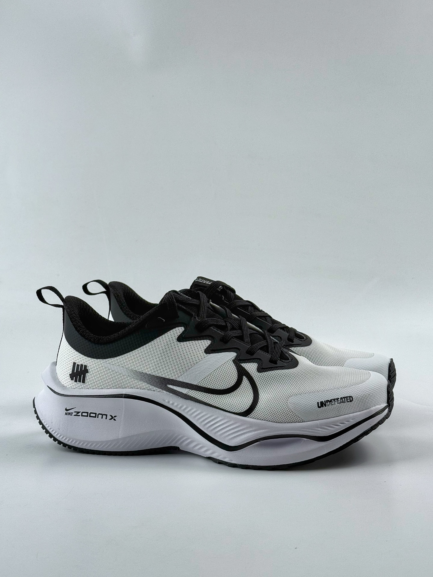 200 NIKE ZOOM PLUS x UNDEFEATED 全新跑鞋 CK4318-155