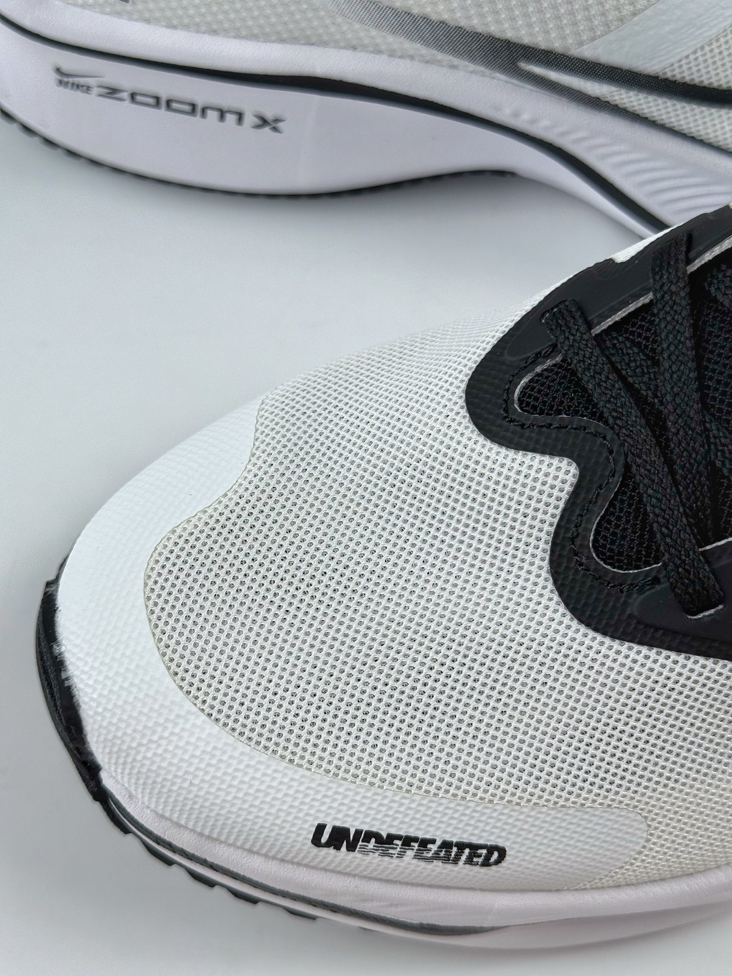 200 NIKE ZOOM PLUS x UNDEFEATED 全新跑鞋 CK4318-155