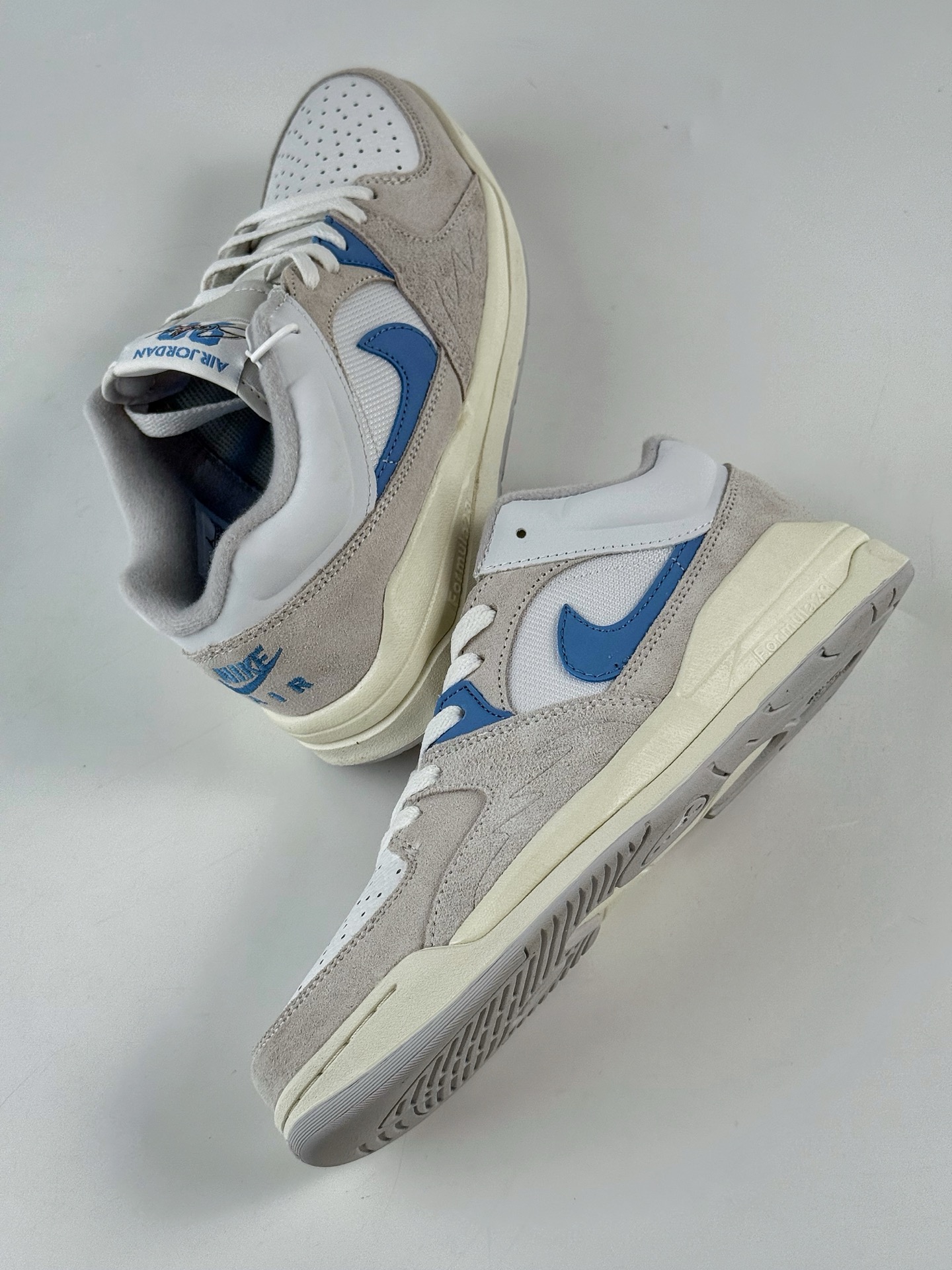 220 耐克Nike Jordan Stadium 90 棕白蓝 乔丹90年代体育场系列低帮复古运动篮球鞋 DX4397-141