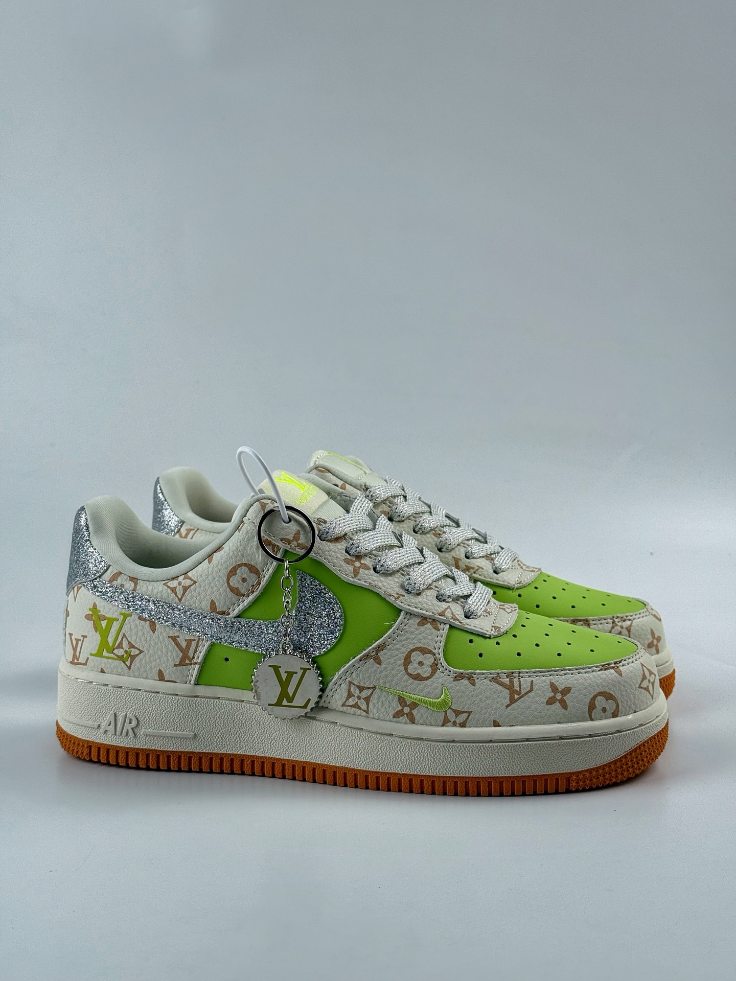 260 Nike Air Force 1 Low 07 x Louis Vuitton 白绿小勾满天星 DF0188-079
