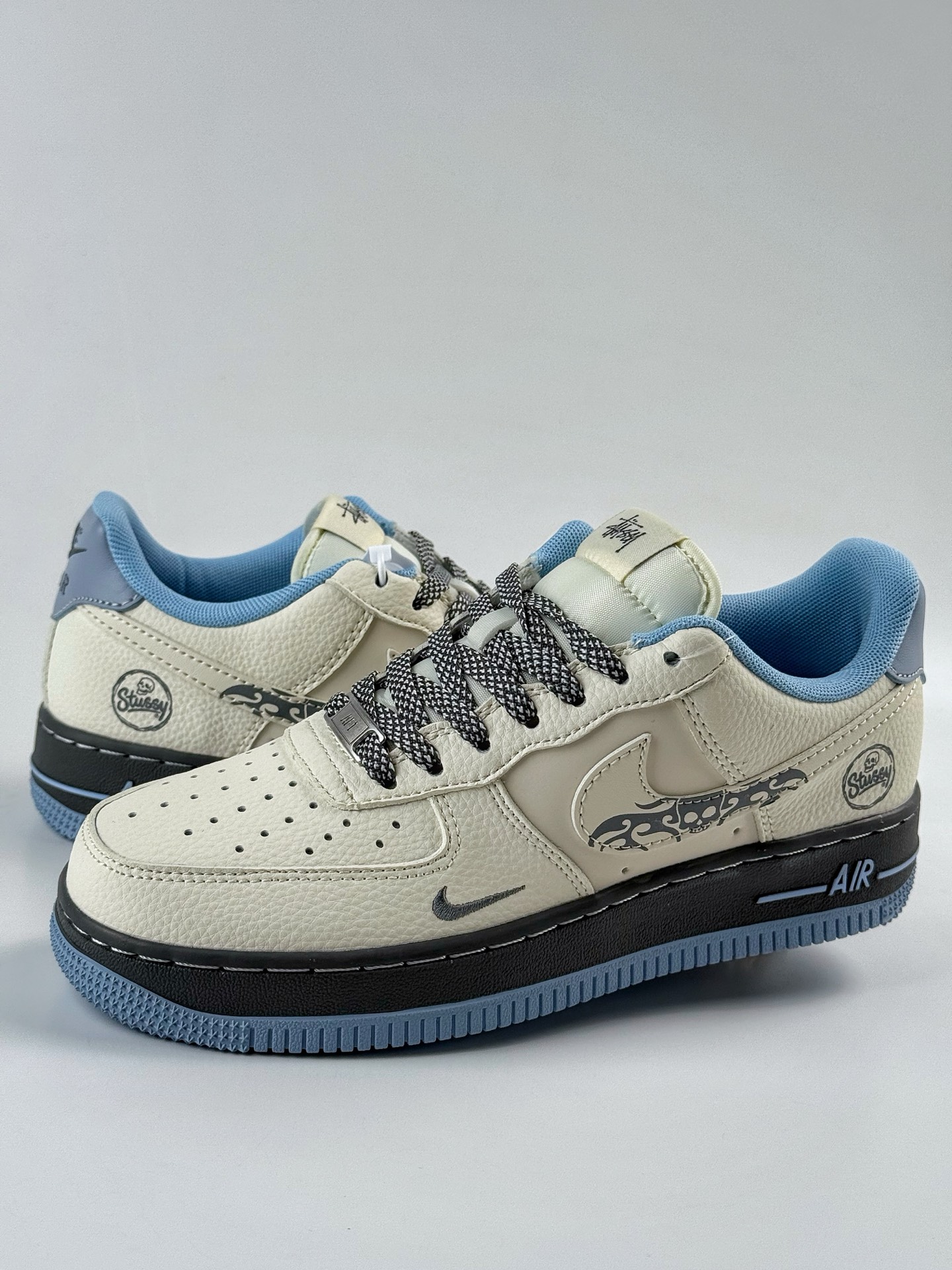 260 Nike Air Force 1 Low 07 x Stussy 白蓝小勾满天星 QW5606-267
