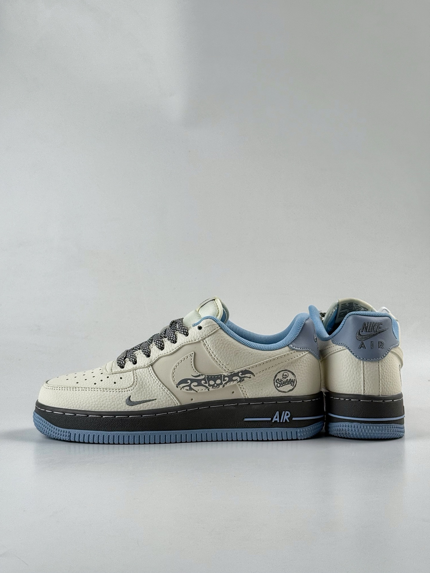 260 Nike Air Force 1 Low 07 x Stussy 白蓝小勾满天星 QW5606-267